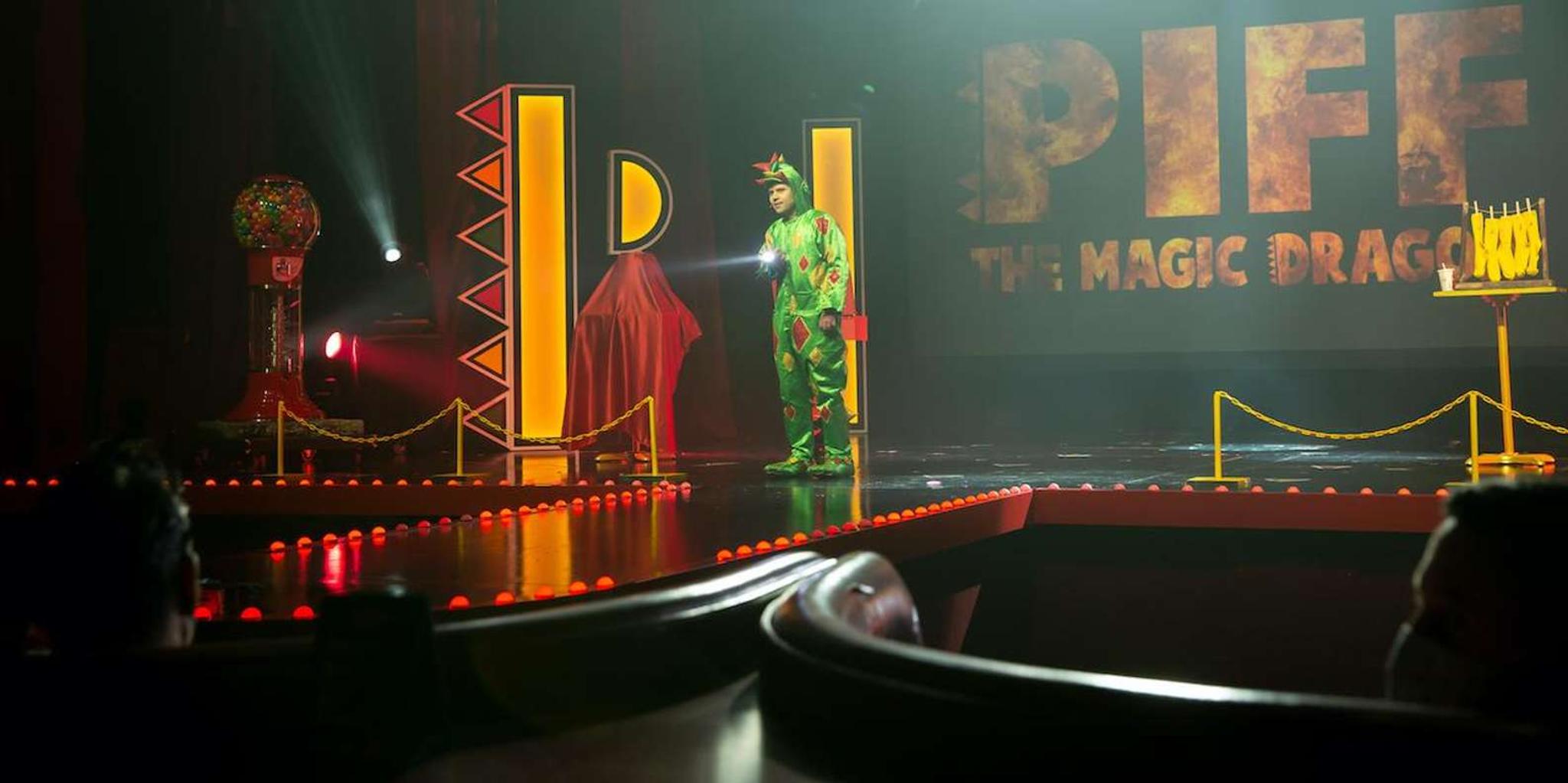 Las Vegas Magic Show at the Flamingo - Image 6