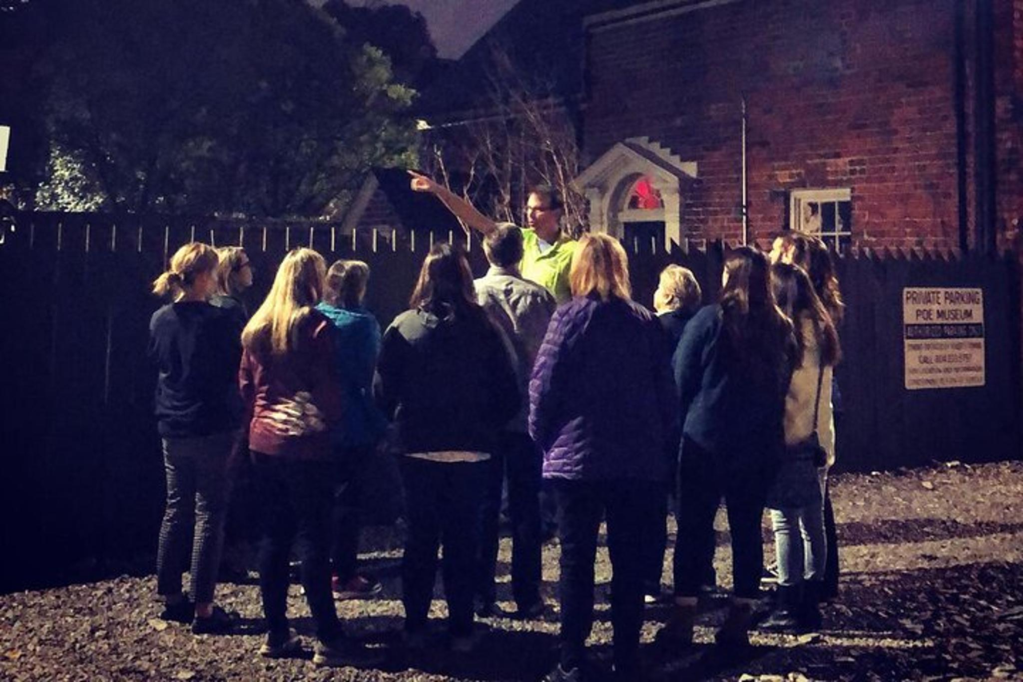 Richmond Ghost Tour in Shockoe Bottom 90 min