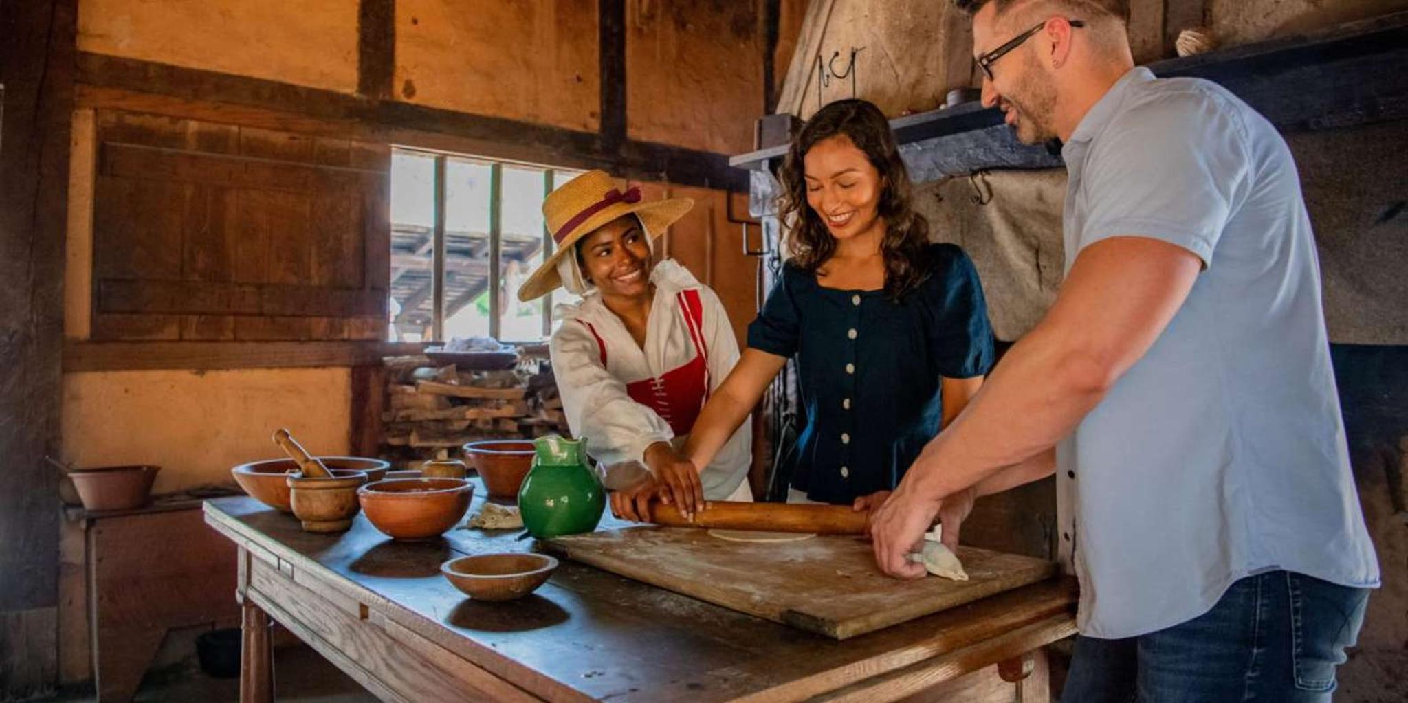 Williamsburg Jamestown Settlement Tour 1 hr - Image 1