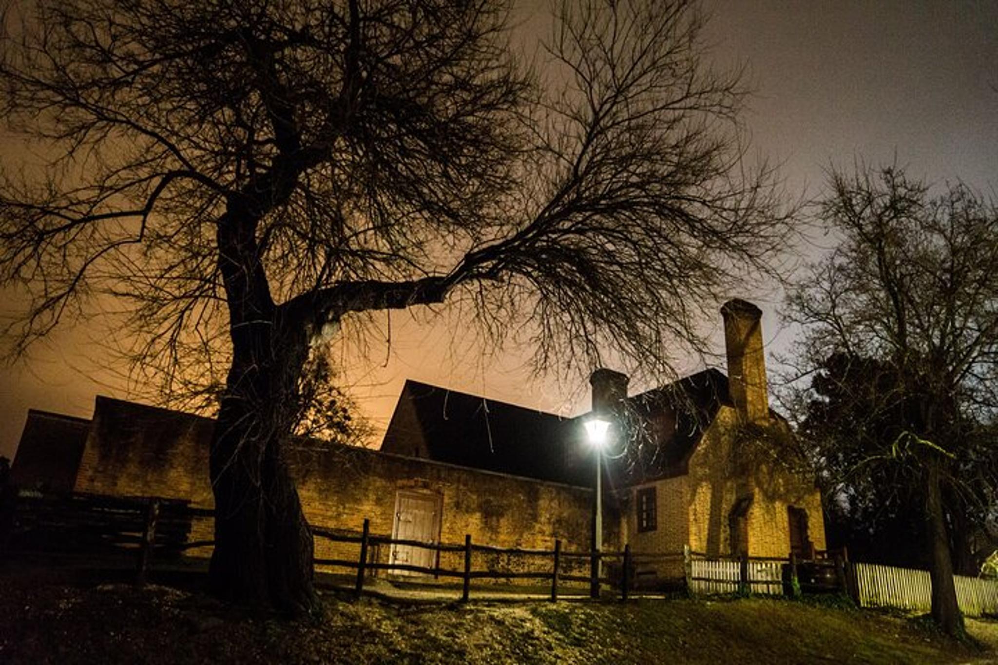 Williamsburg Ghost Hunt at Midnight - Image 2