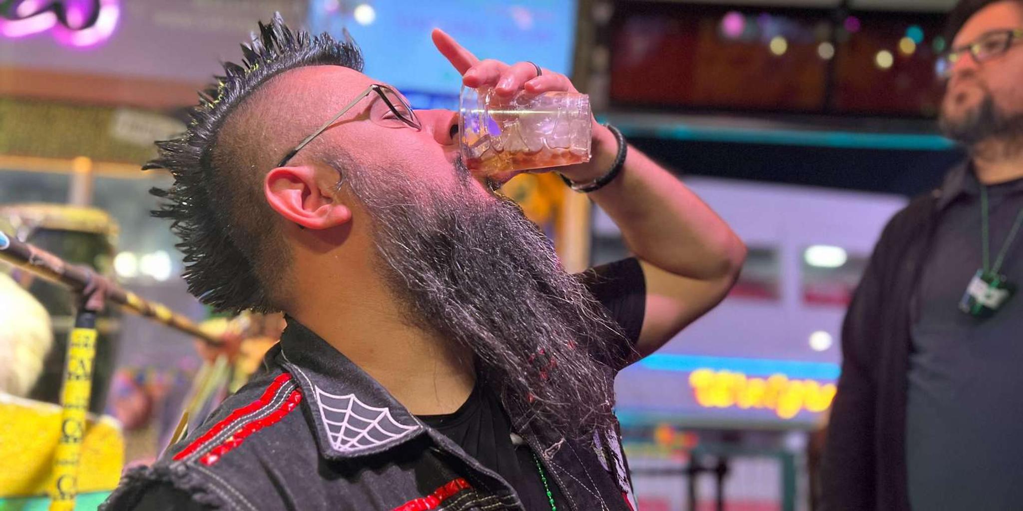 Las Vegas Fremont Street Bar Crawl