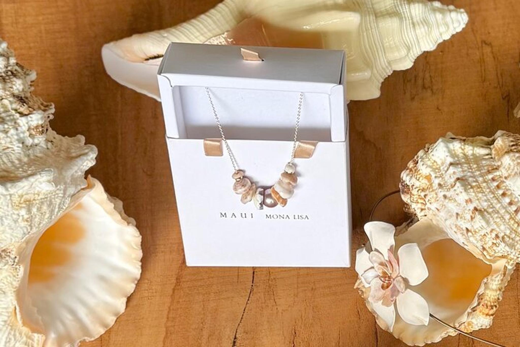 Maui Jewelry Making Class with Puka Shells and Pearls