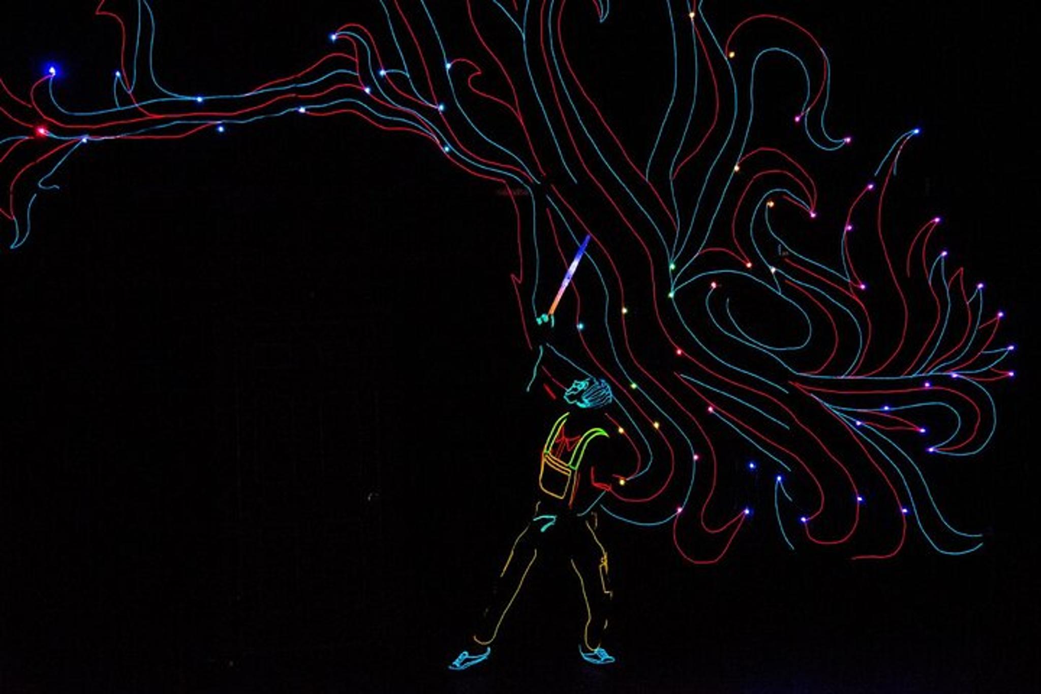 Las Vegas iLuminate Show at the STRAT - Image 3