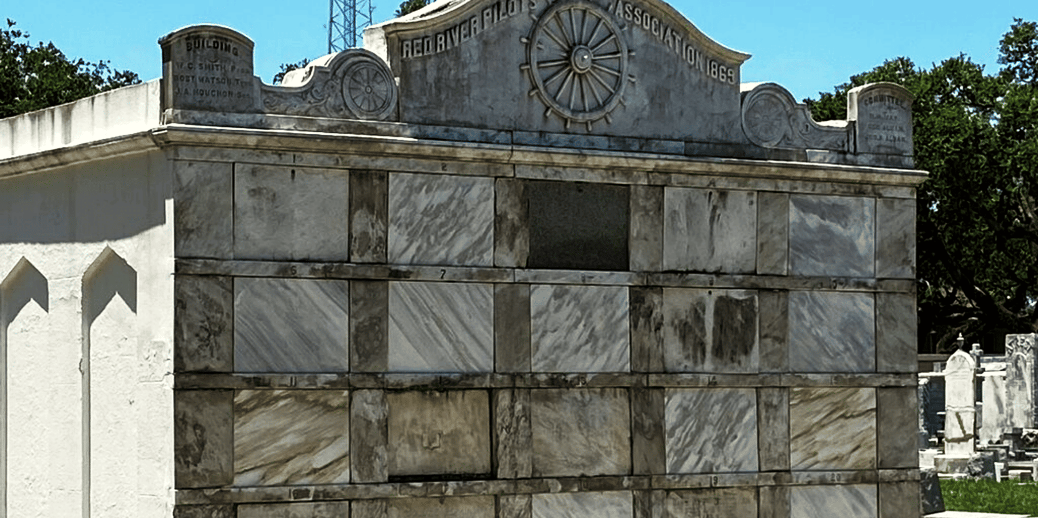 New Orleans Cemetery Experience - Image 5