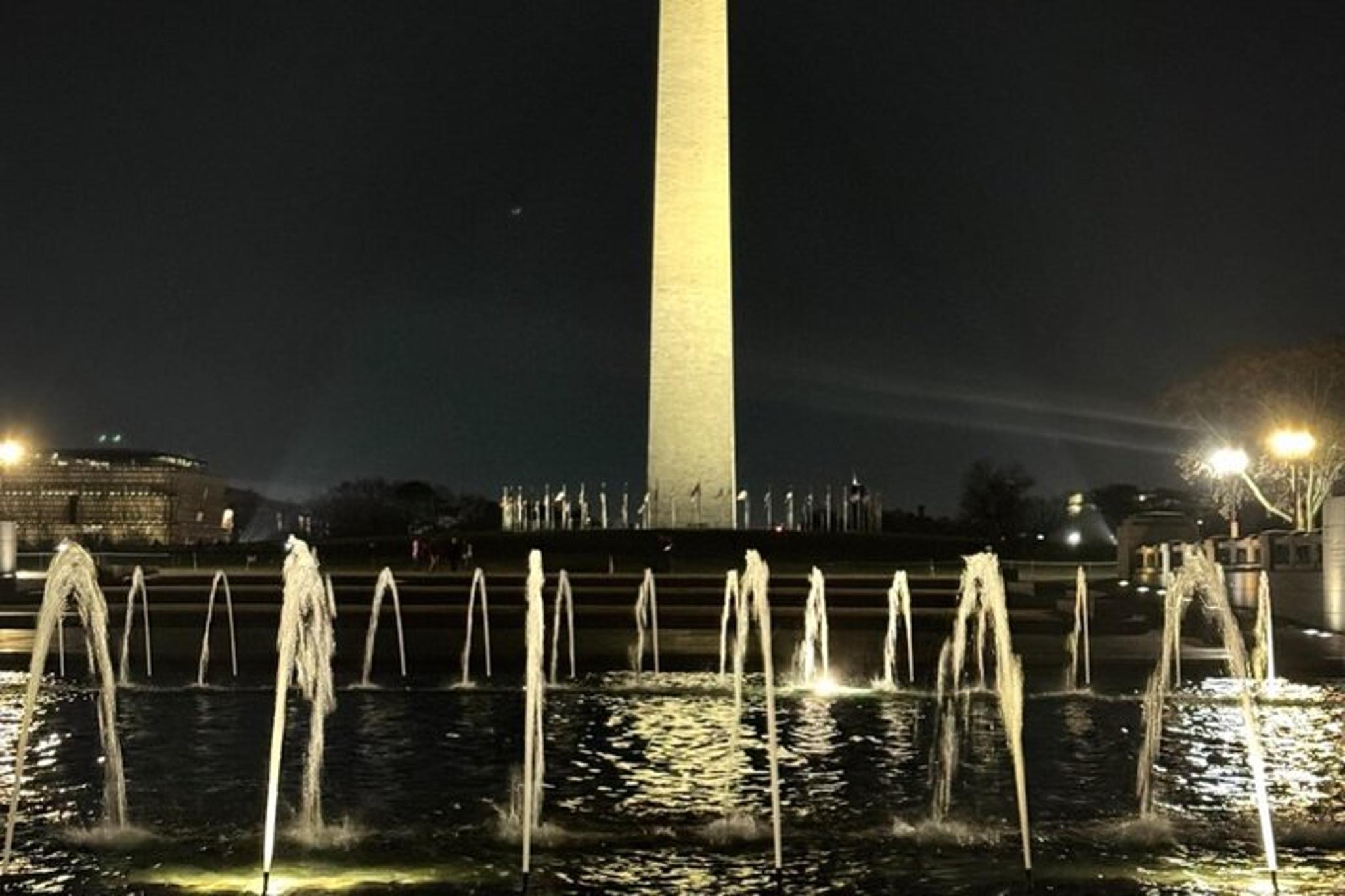 Washington, D.C. Monuments Night Tour - Image 5
