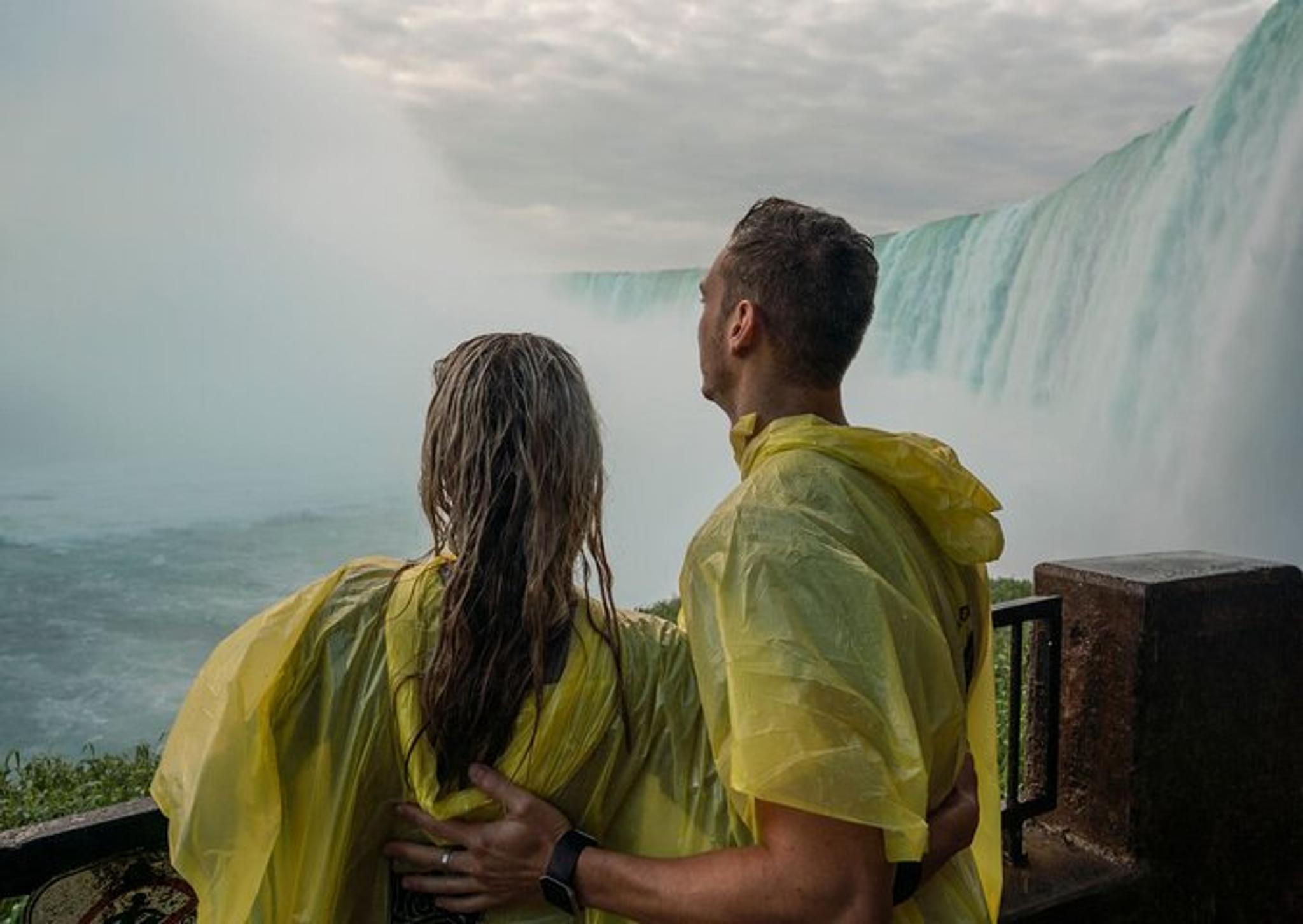 Niagara Falls Tour with Skip-the-Line Cruise - Image 3