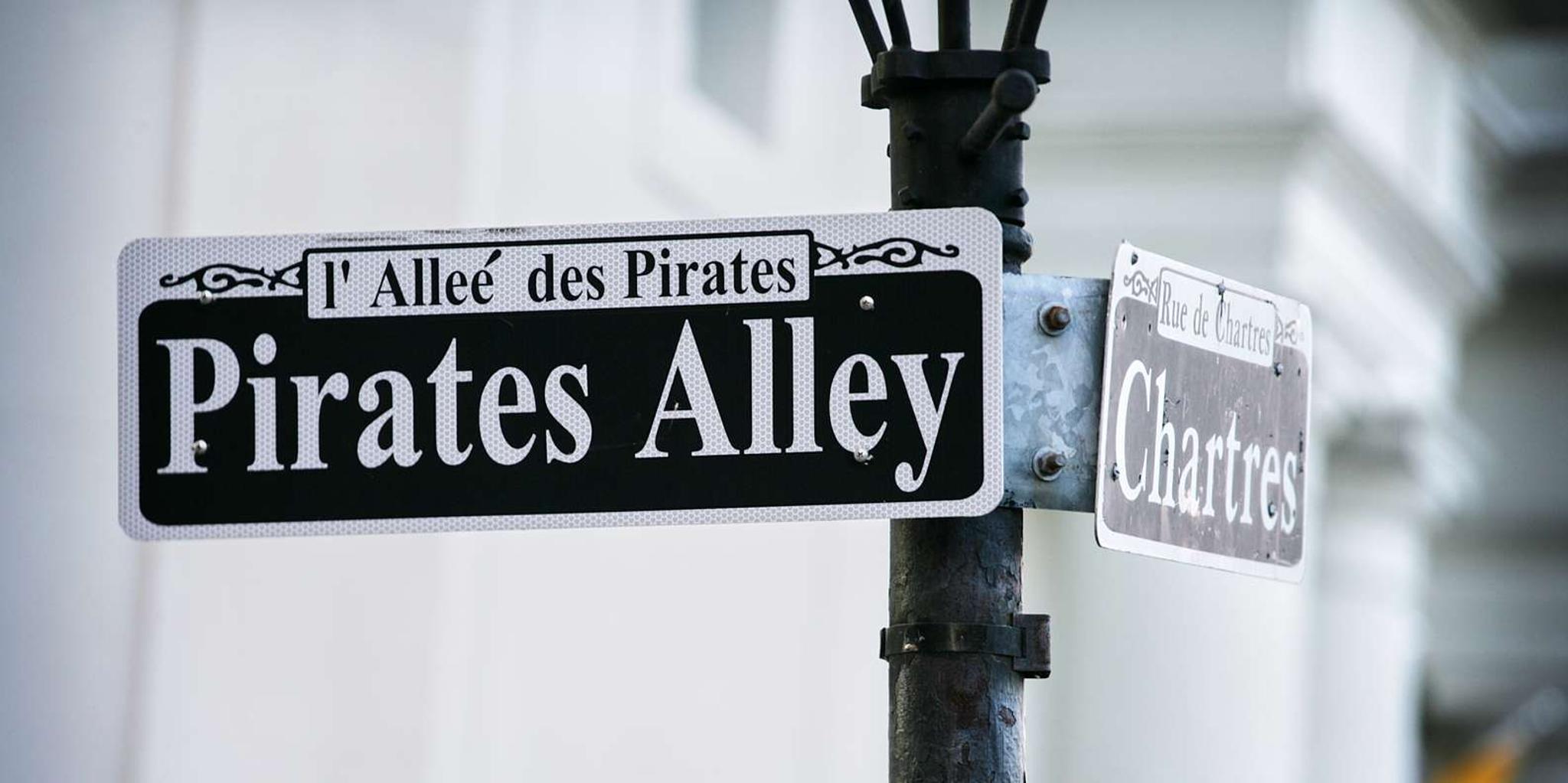 New Orleans French Quarter Haunted & Pirate Tour - Image 2