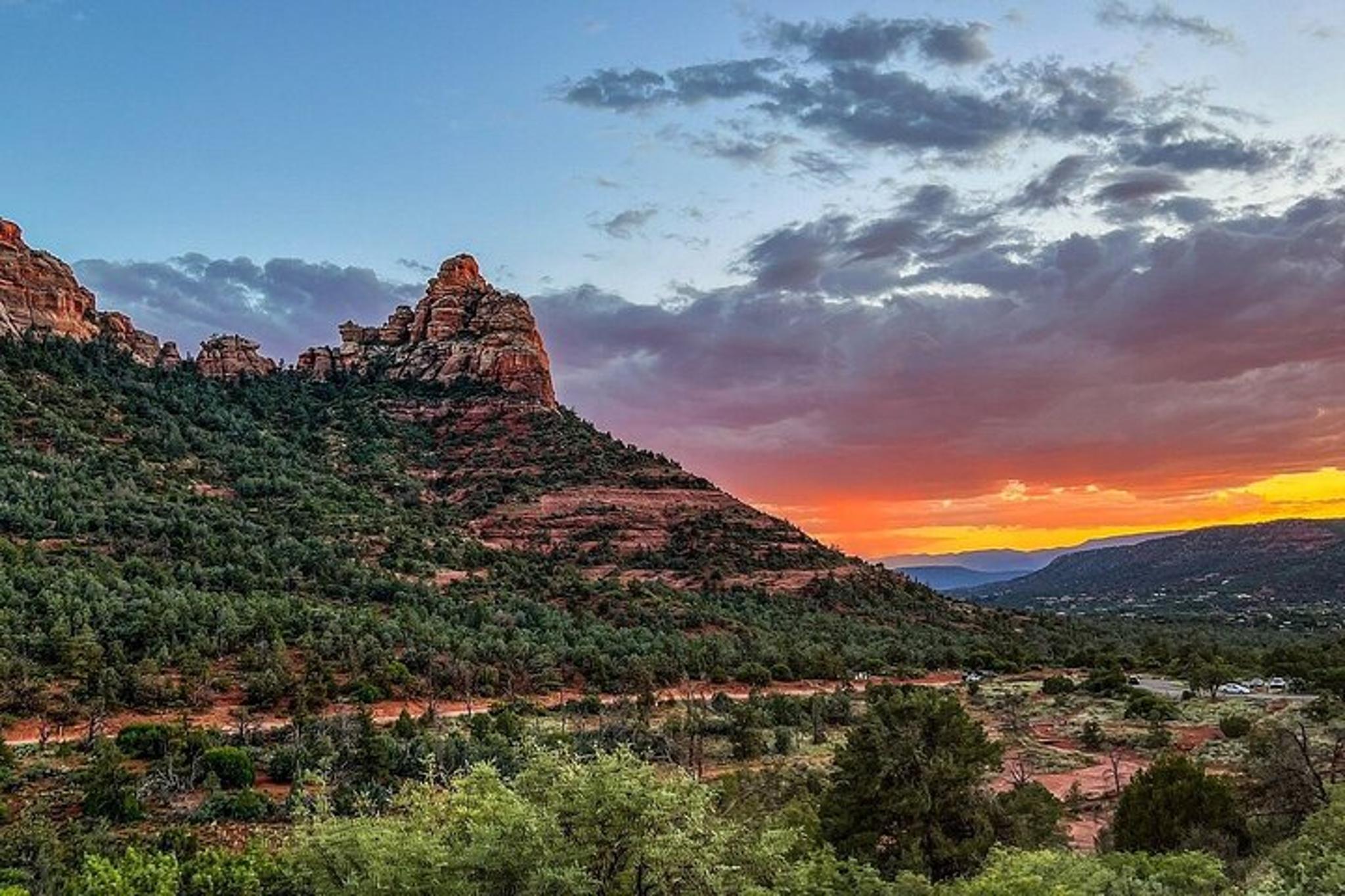 Sedona Schnebly Hill 4x4 Red Rock Tour - Image 4