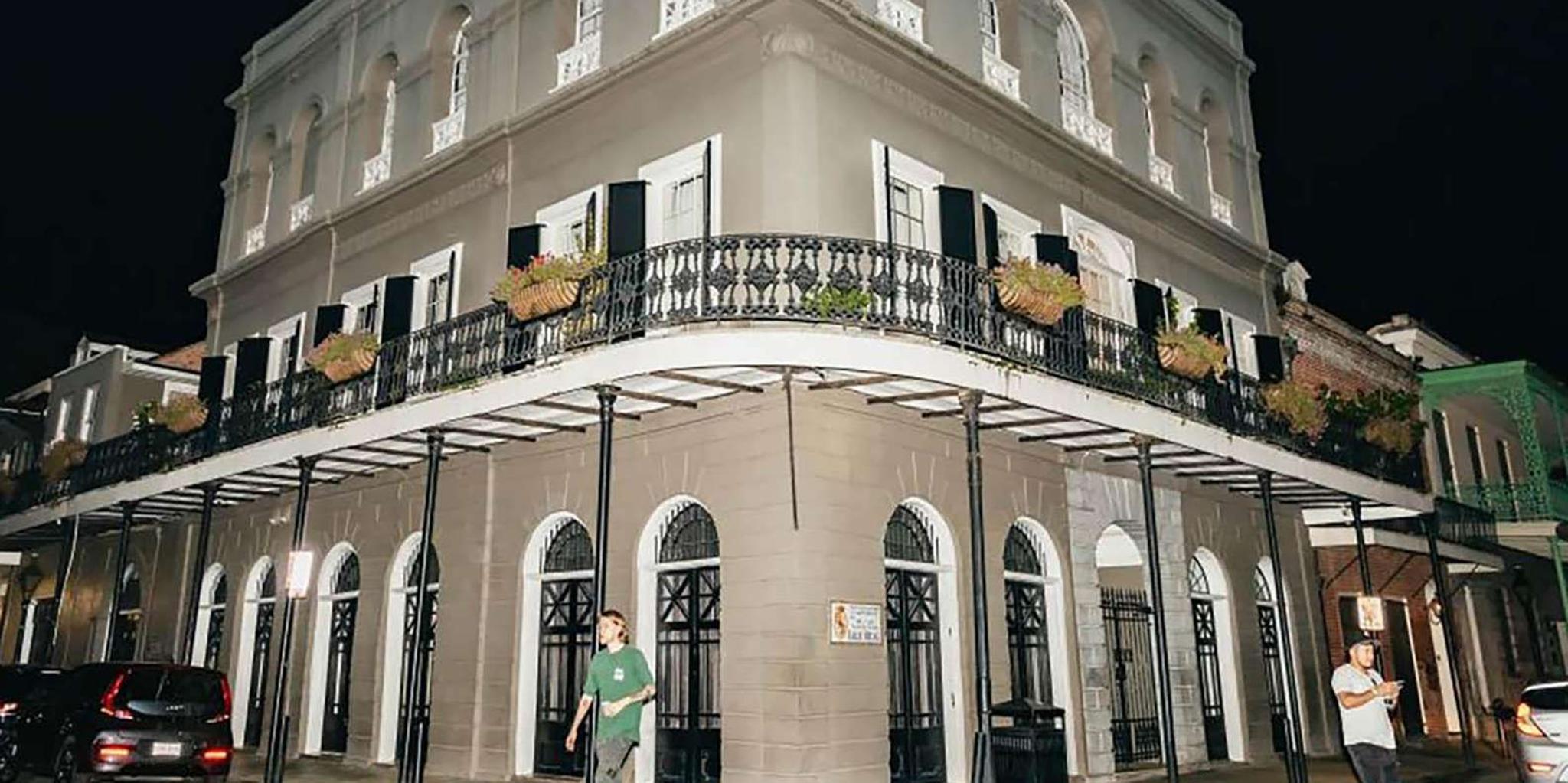 New Orleans Ghosts & Voodoo Walking Tour - Image 3