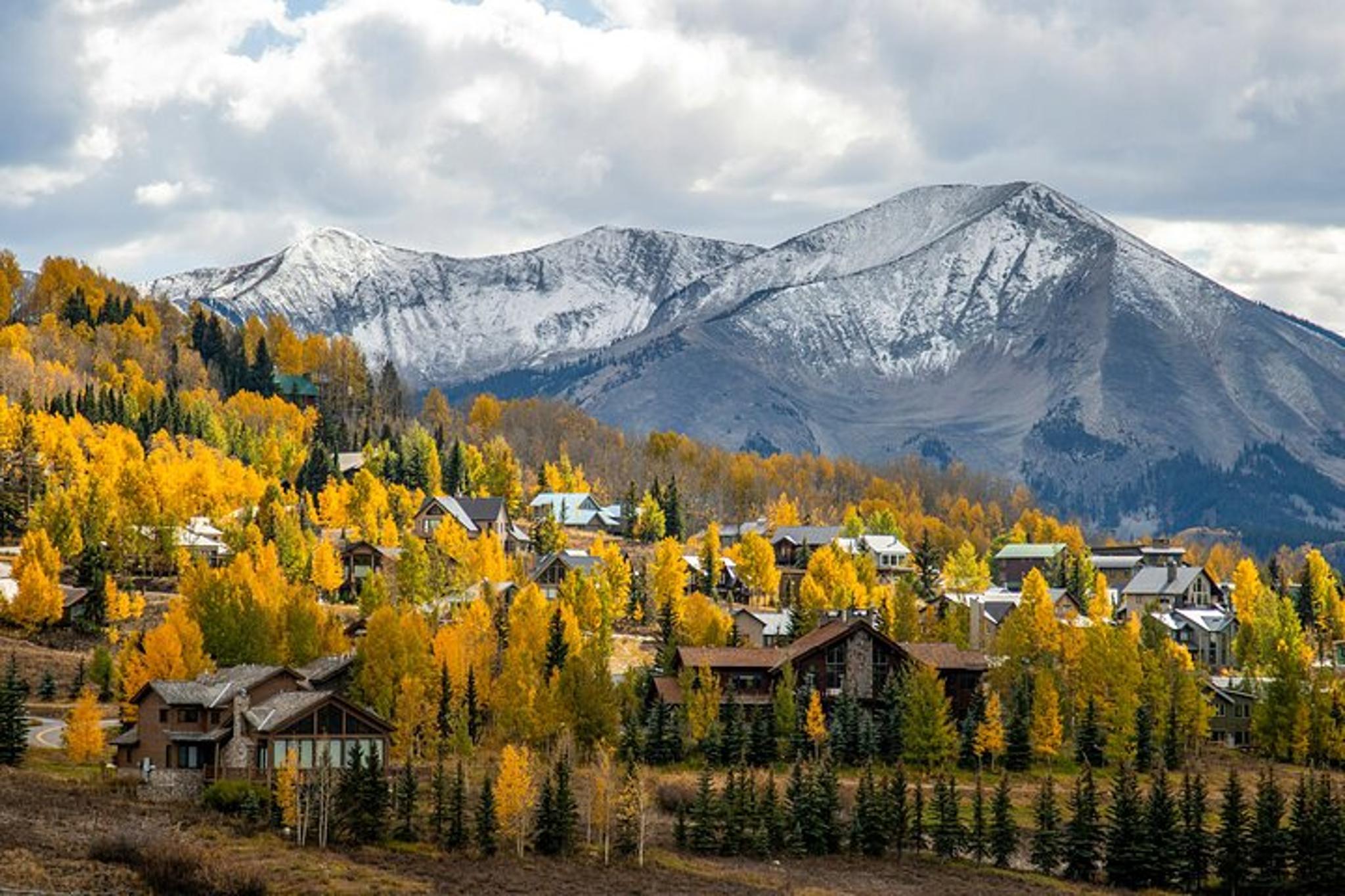 Crested Butte Adventure Tour via Cottonwood Pass - Image 2