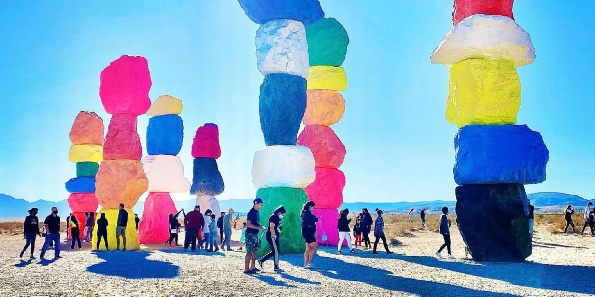 Las Vegas Car Tour to Seven Magic Mountains - Image 6