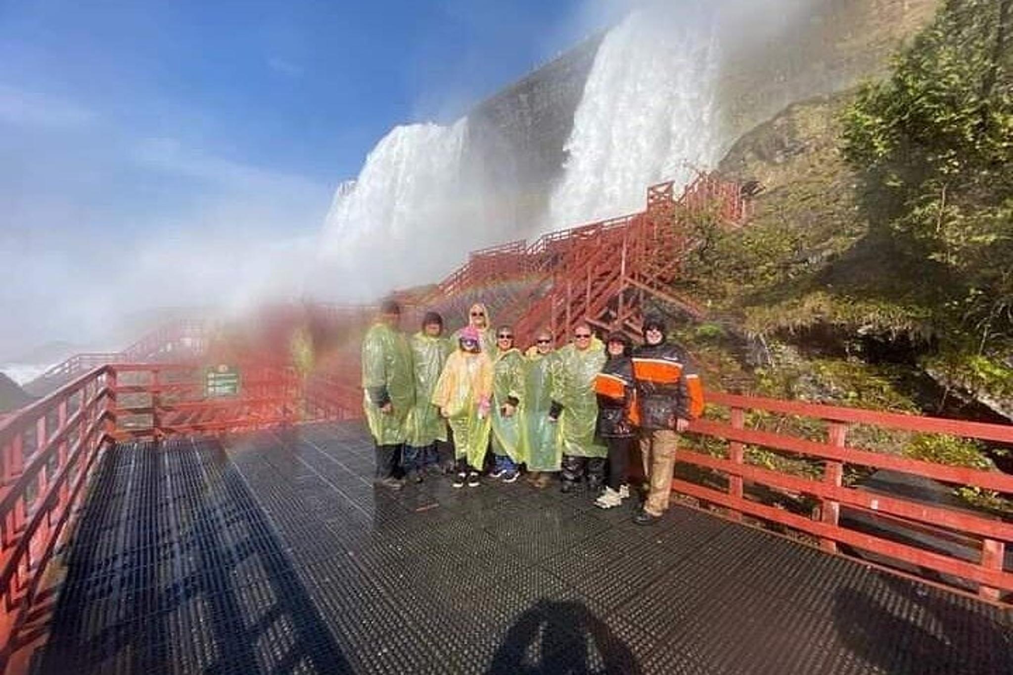 Niagara Falls Cave of the Winds Walking Tour - Image 2