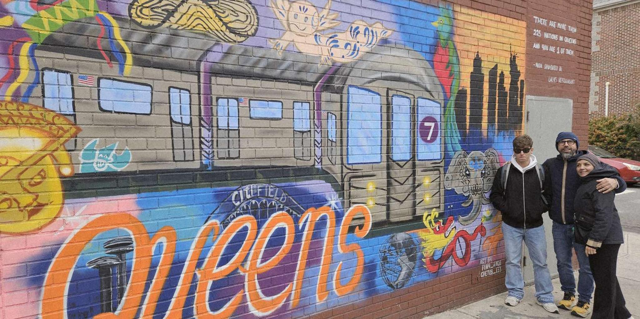 New York Queens Borough Walking Tour - Image 1