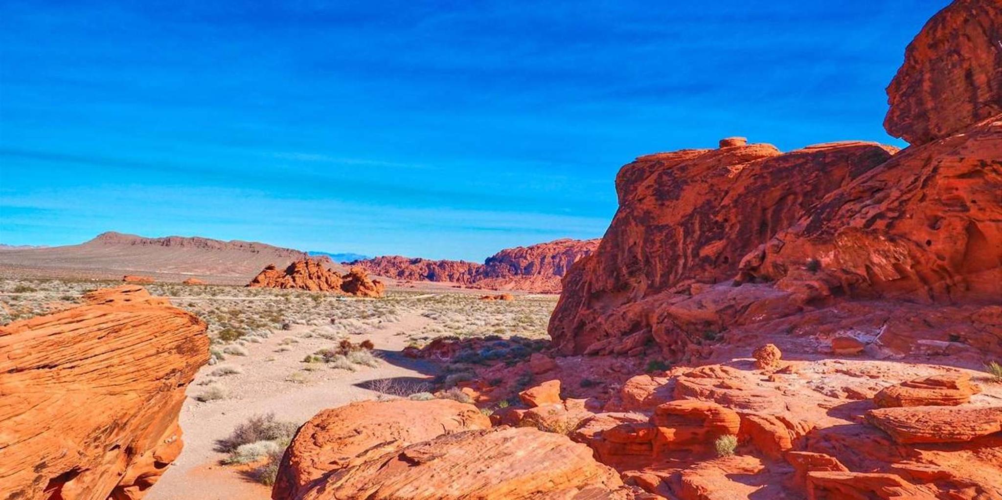 Las Vegas Valley of Fire and Hoover Dam Tour - Image 2