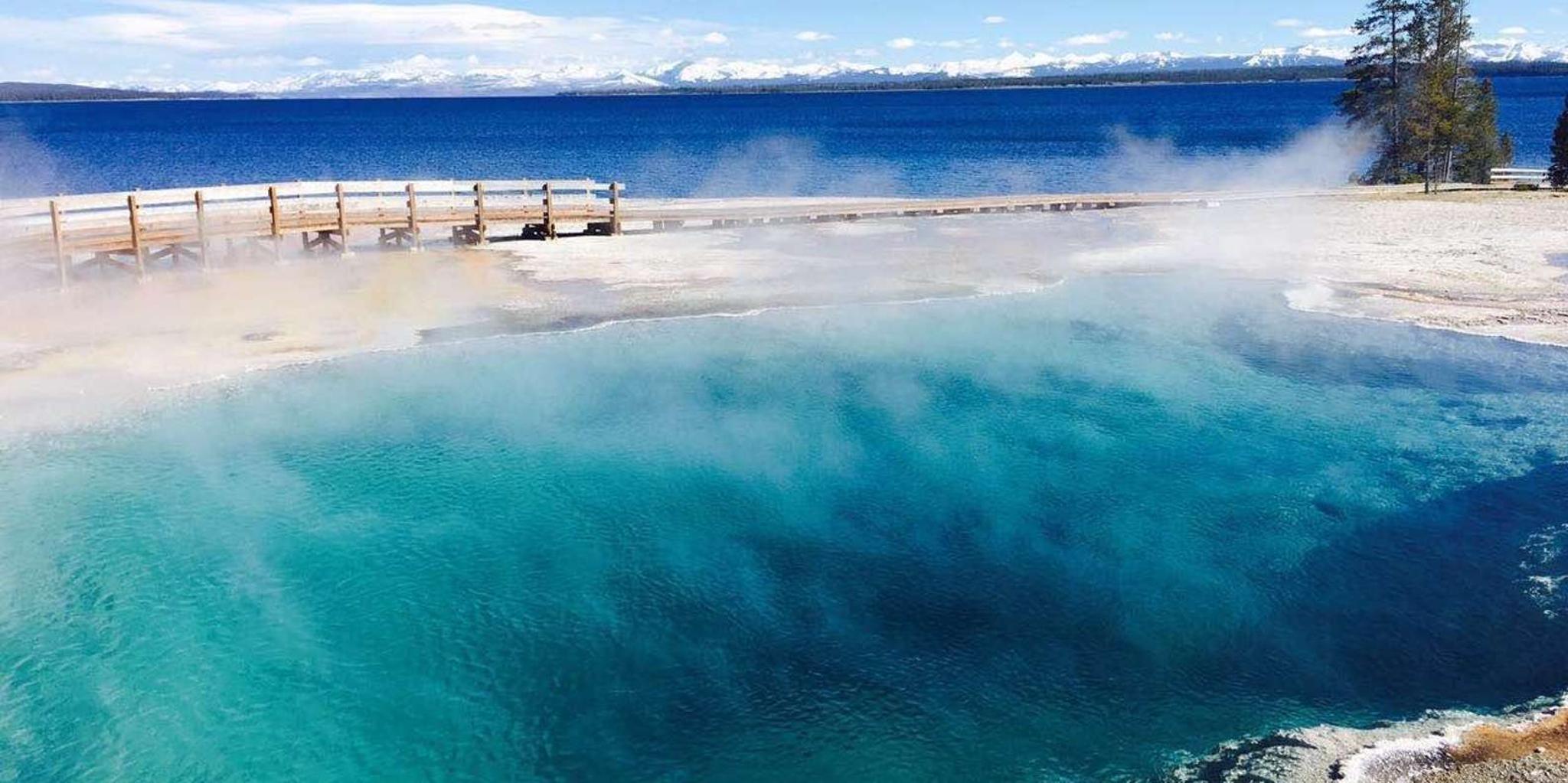 Yellowstone & Grand Teton 4-Day Tour - Image 3