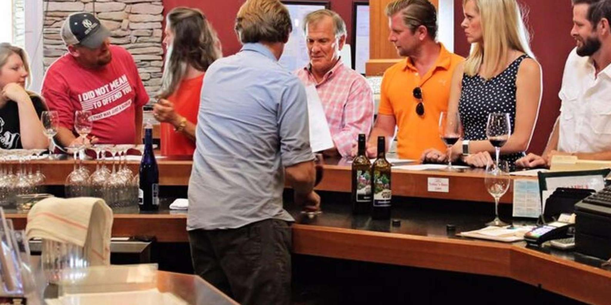 Branson Wine Tasting and Dinner Tour - Image 6