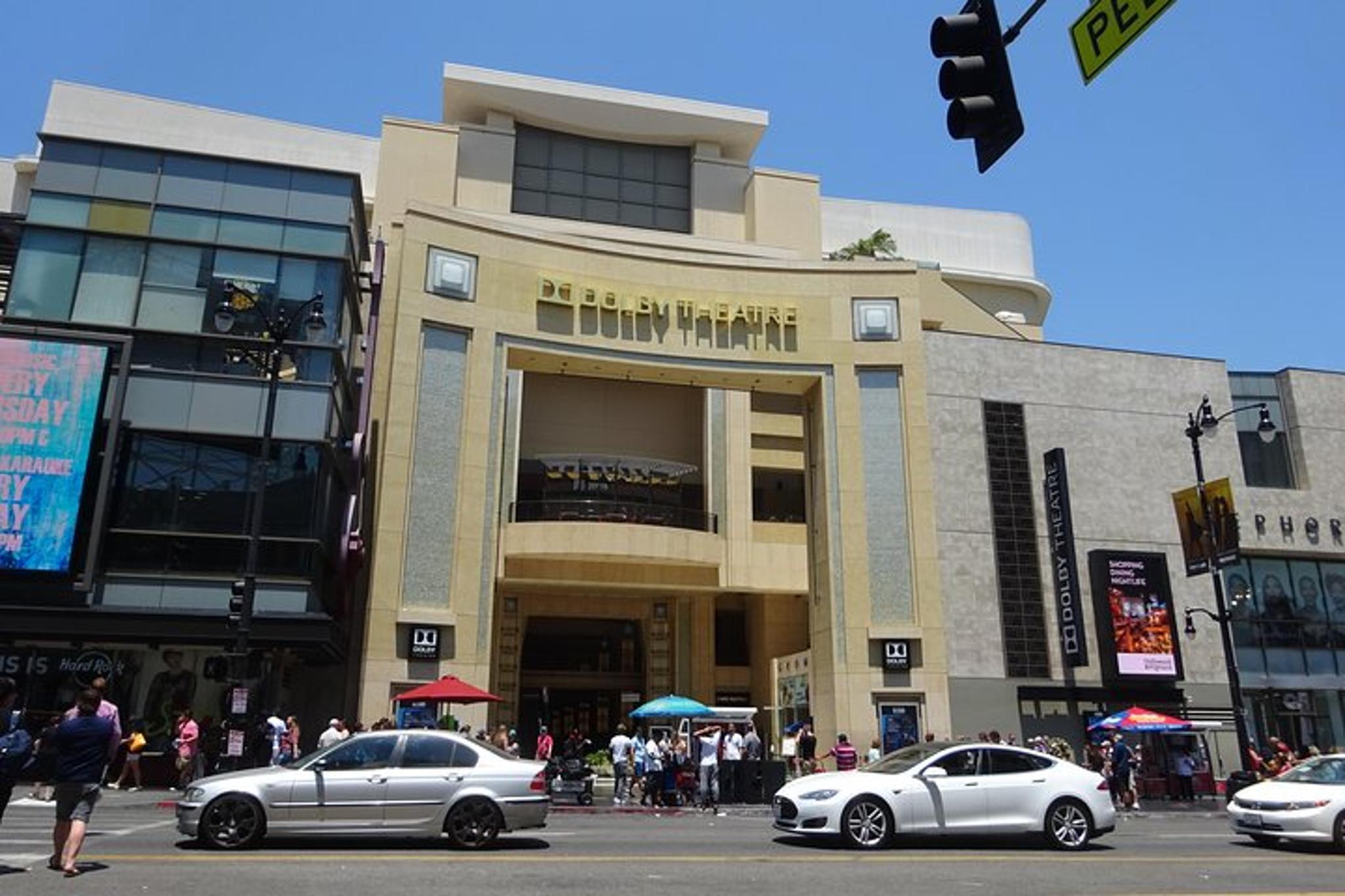 Hollywood Self-Guided Walking Tour and Scavenger Hunt - Image 5