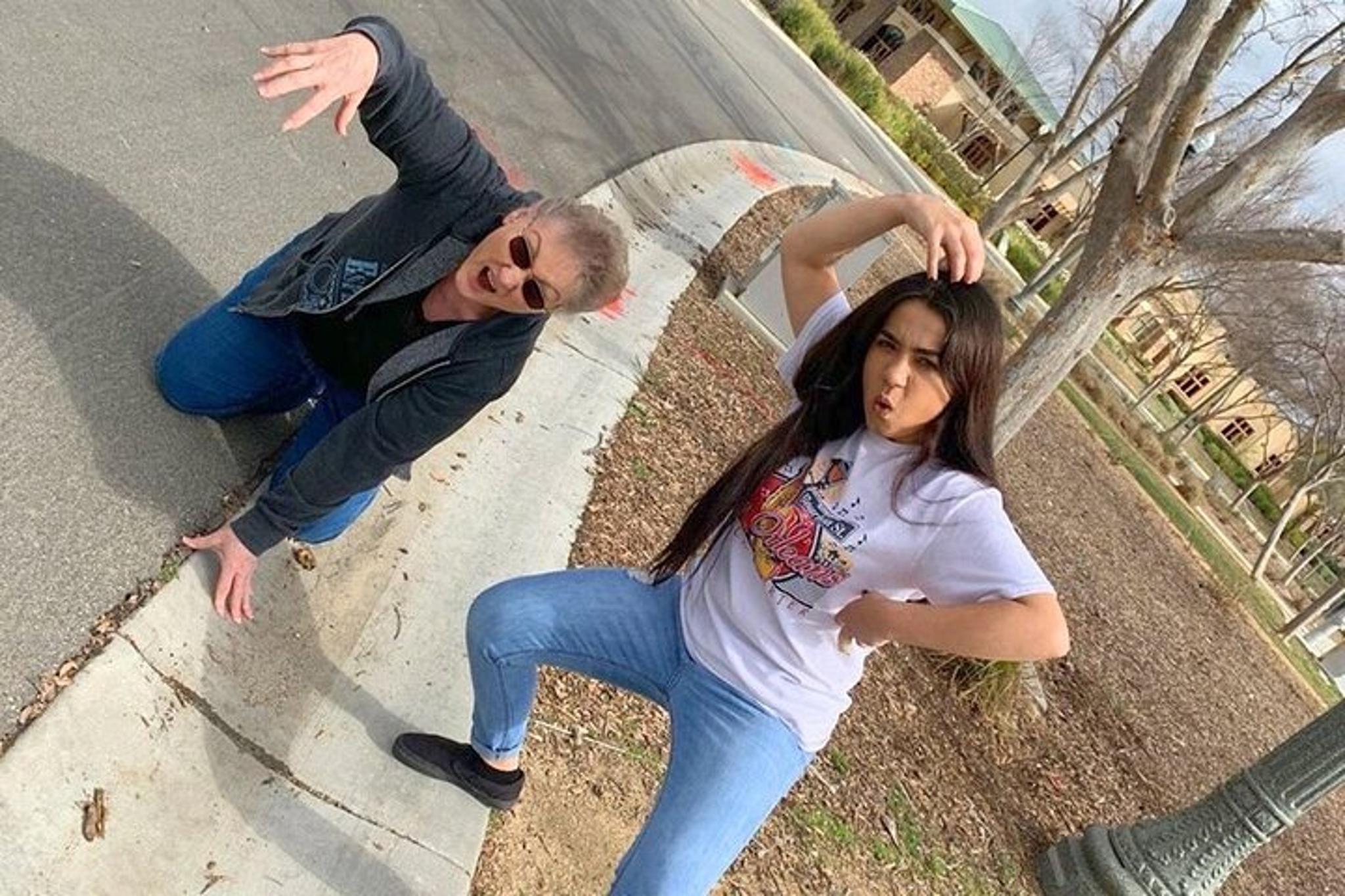 Santa Ana Scavenger Hunt Zombie Adventure 1 hr