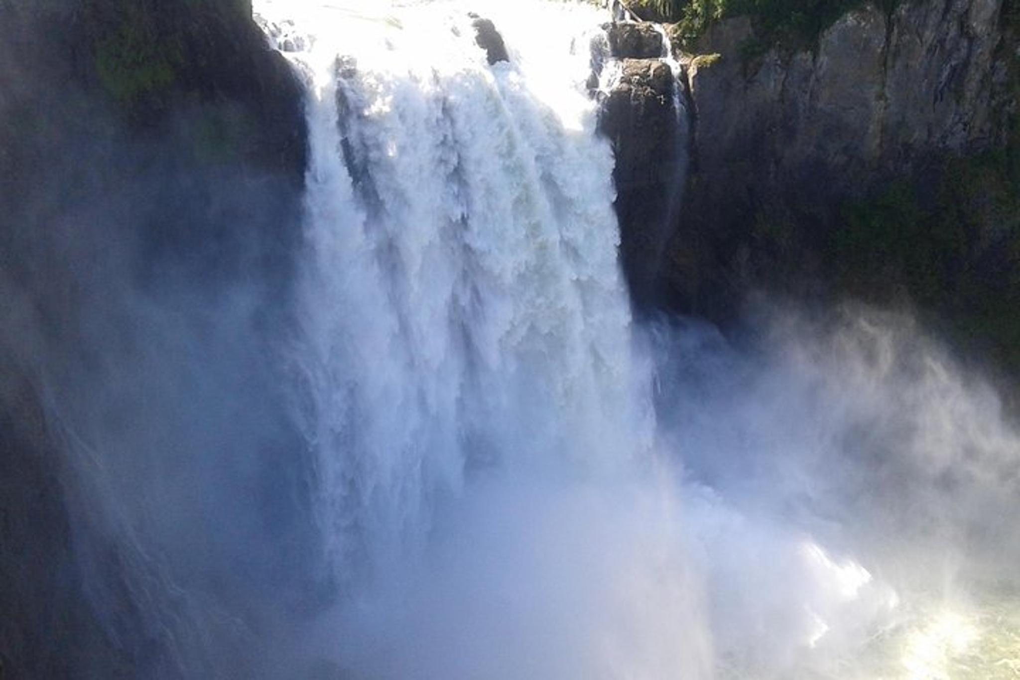 Seattle Cascade Mountains and Waterfalls Tour - Image 6
