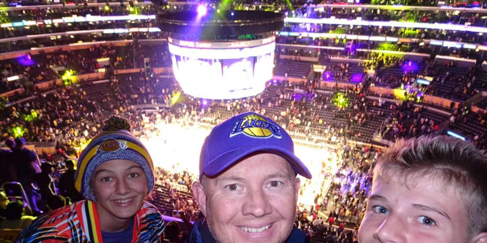 Los Angeles Lakers Basketball Game Ticket - Image 4