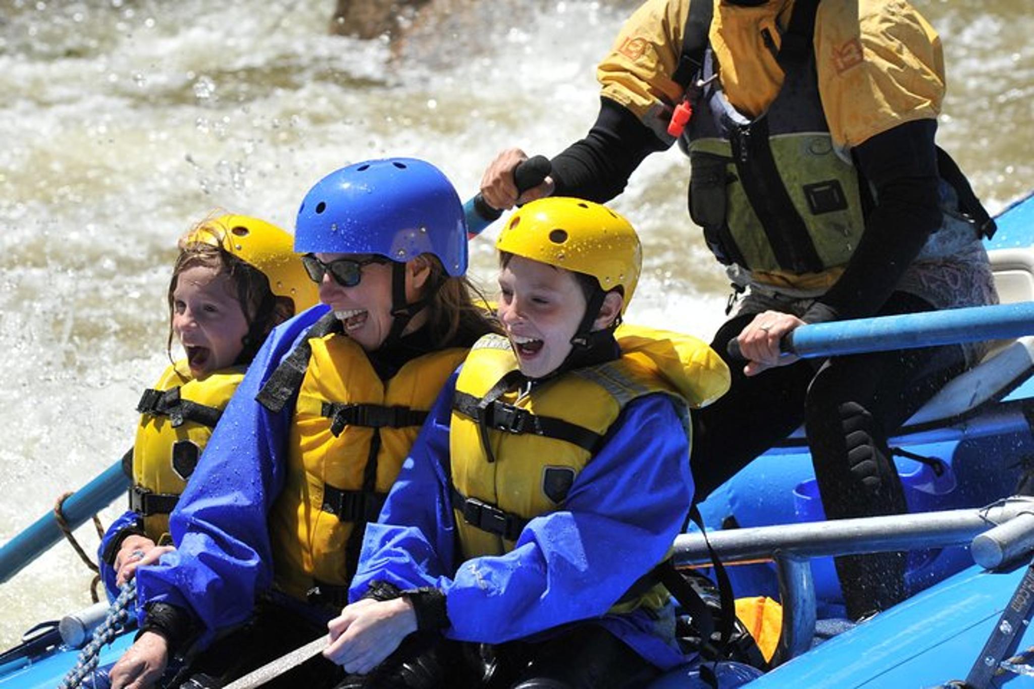 Browns Canyon Intermediate Rafting Trip - Image 2
