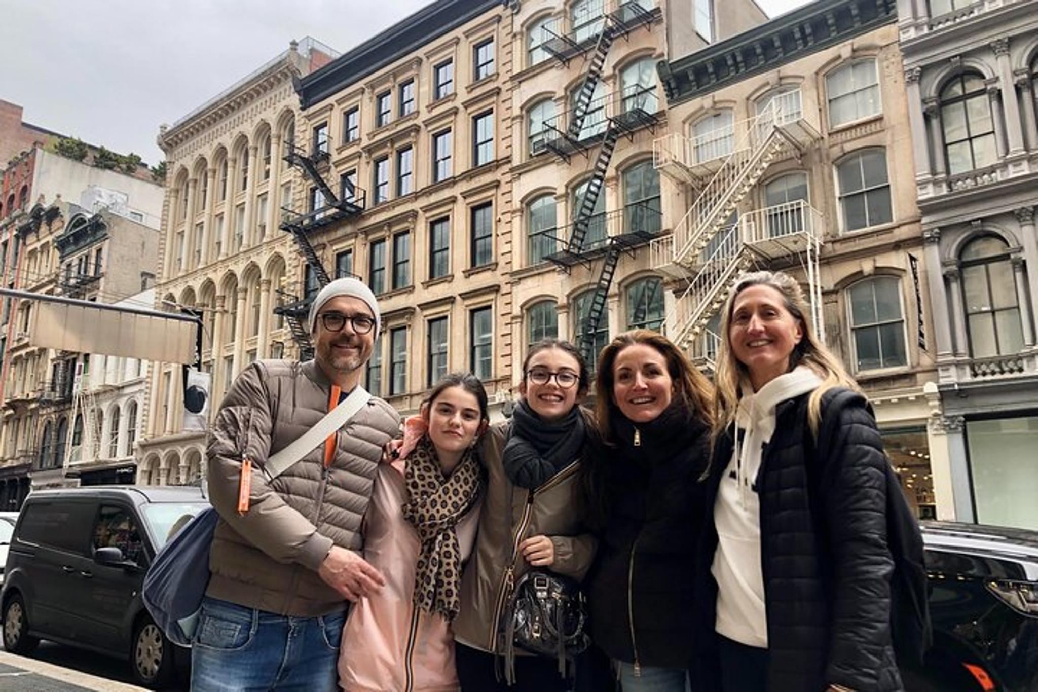 New York City Neighborhoods Tour in French - Image 6