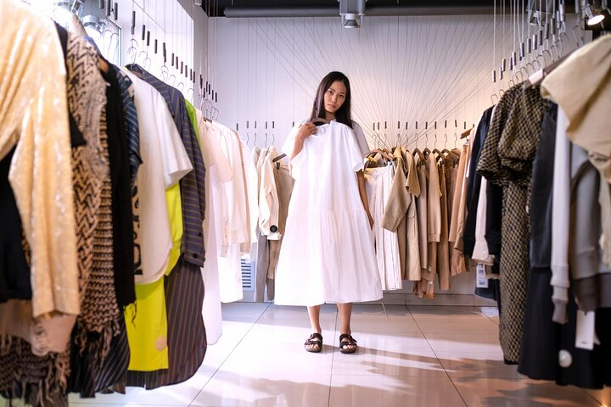 San Francisco Fashion Shopping Tour with Stylist - Image 4