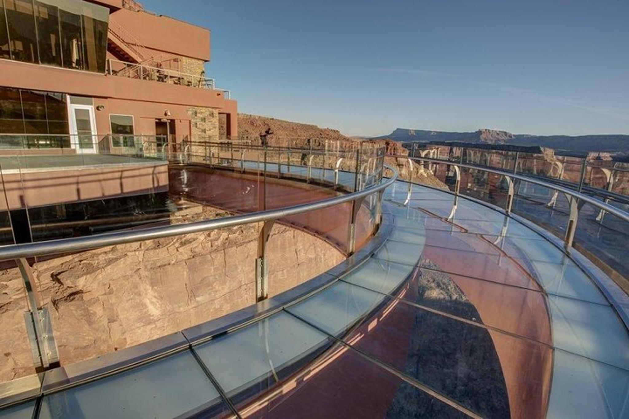 Las Vegas Grand Canyon Skywalk Trip - Image 1