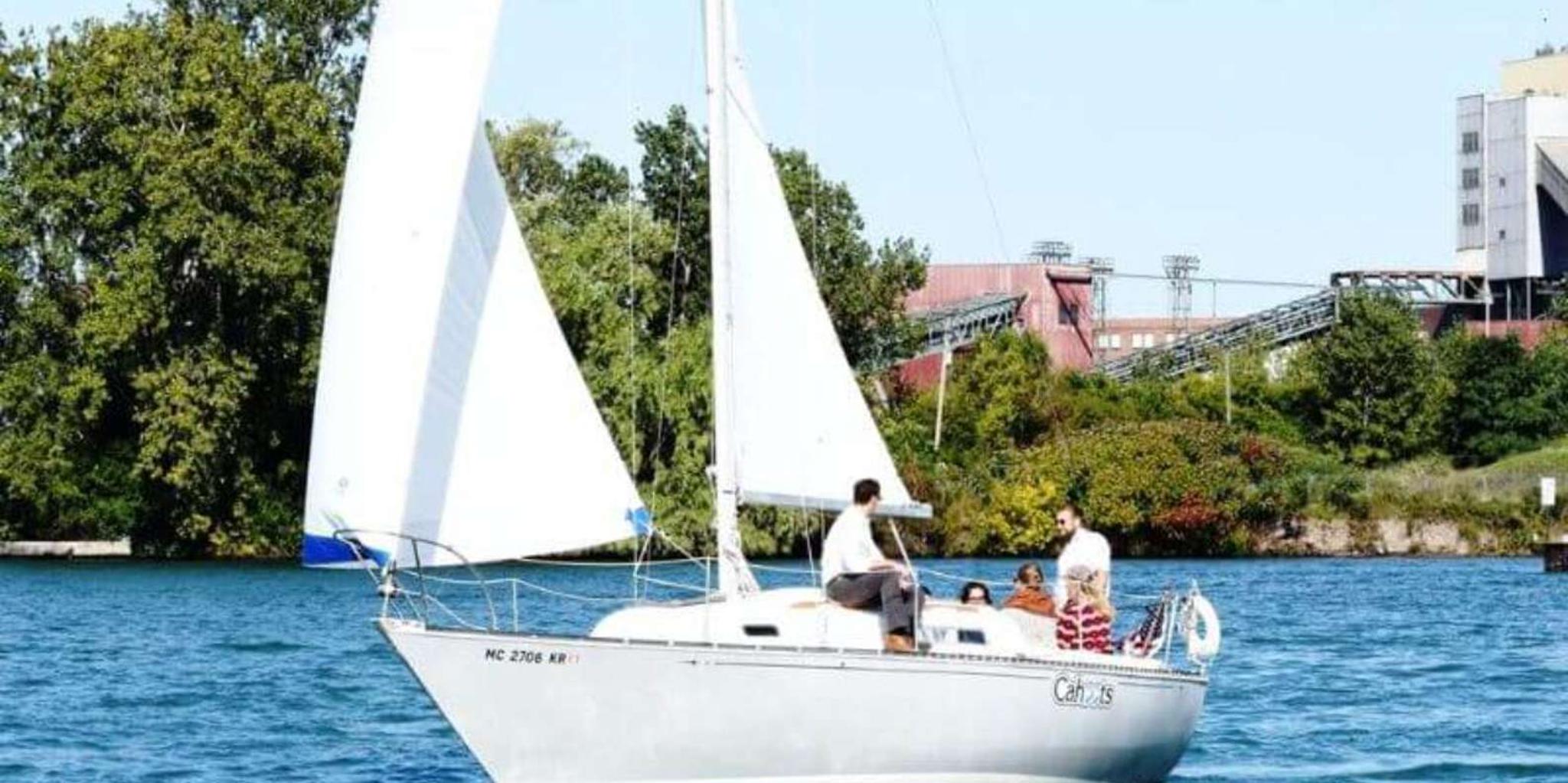 Detroit Sailing Tour on the Detroit River - Image 3