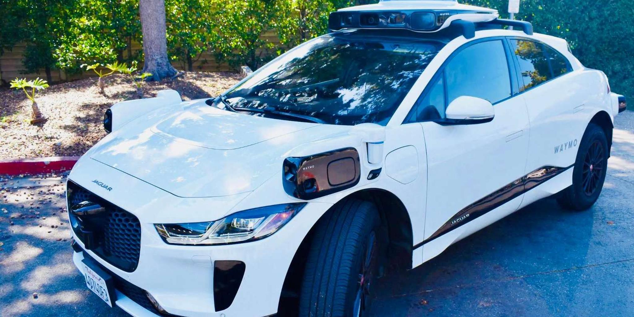 Los Angeles Self-Driving Car Tour - Image 1