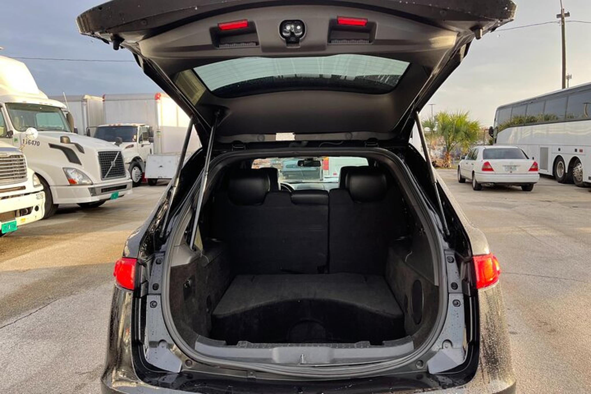 Port Canaveral to Orlando Airport Sedan Transfer - Image 3