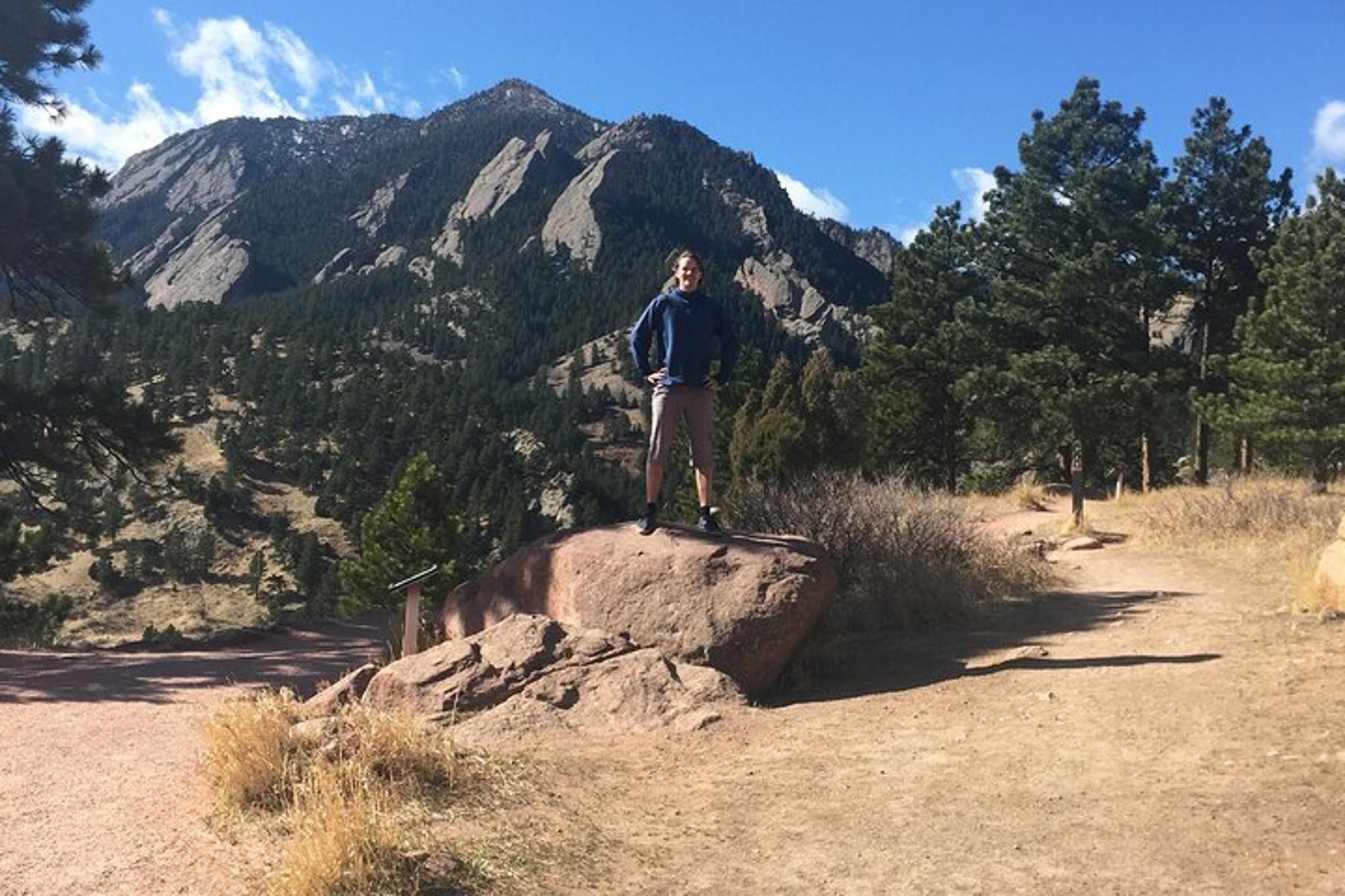 Boulder Hiking Tour: Mallory Cave Trail - Image 2
