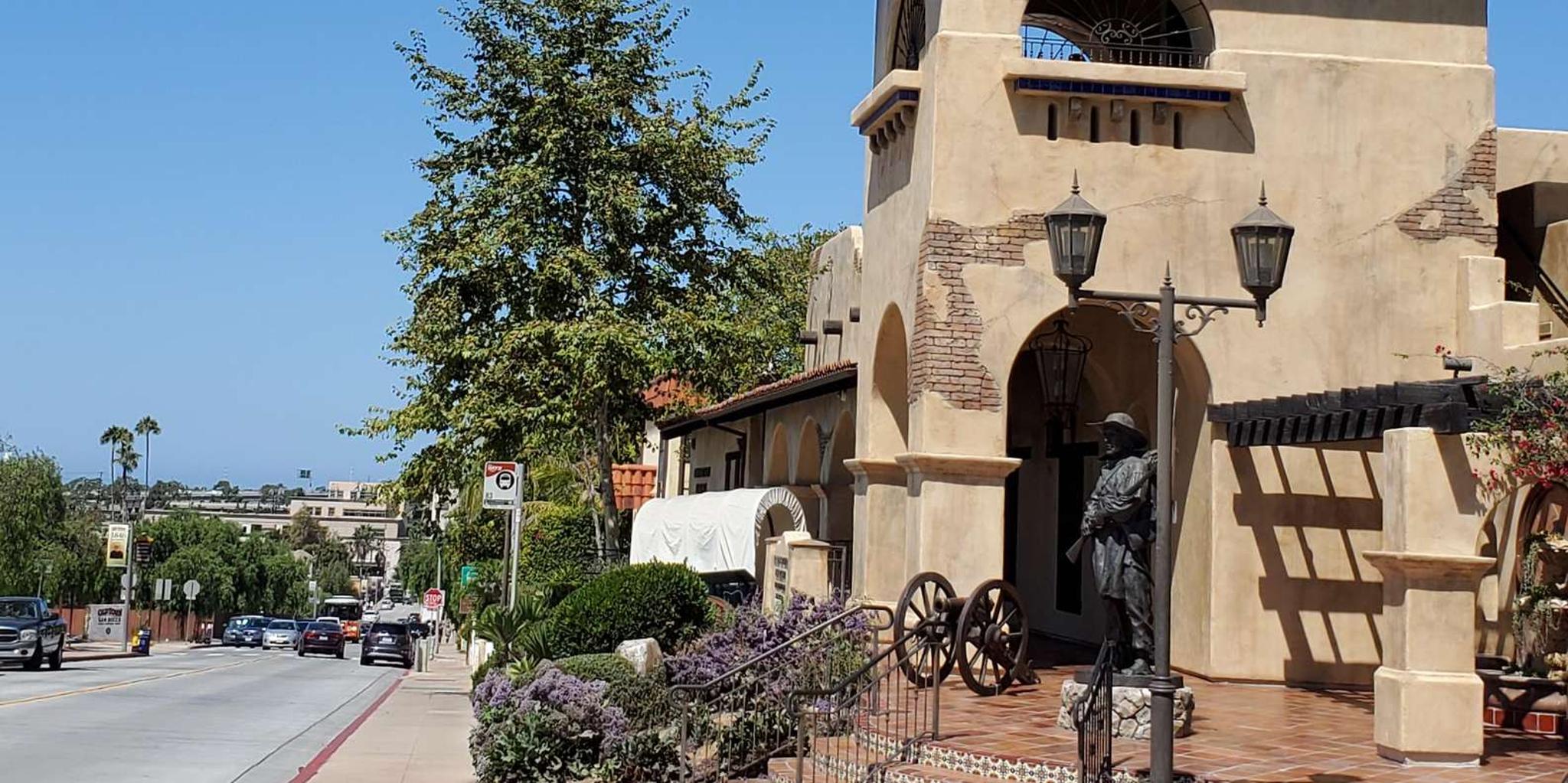 Los Angeles San Diego Private Tour 12 hr - Image 5