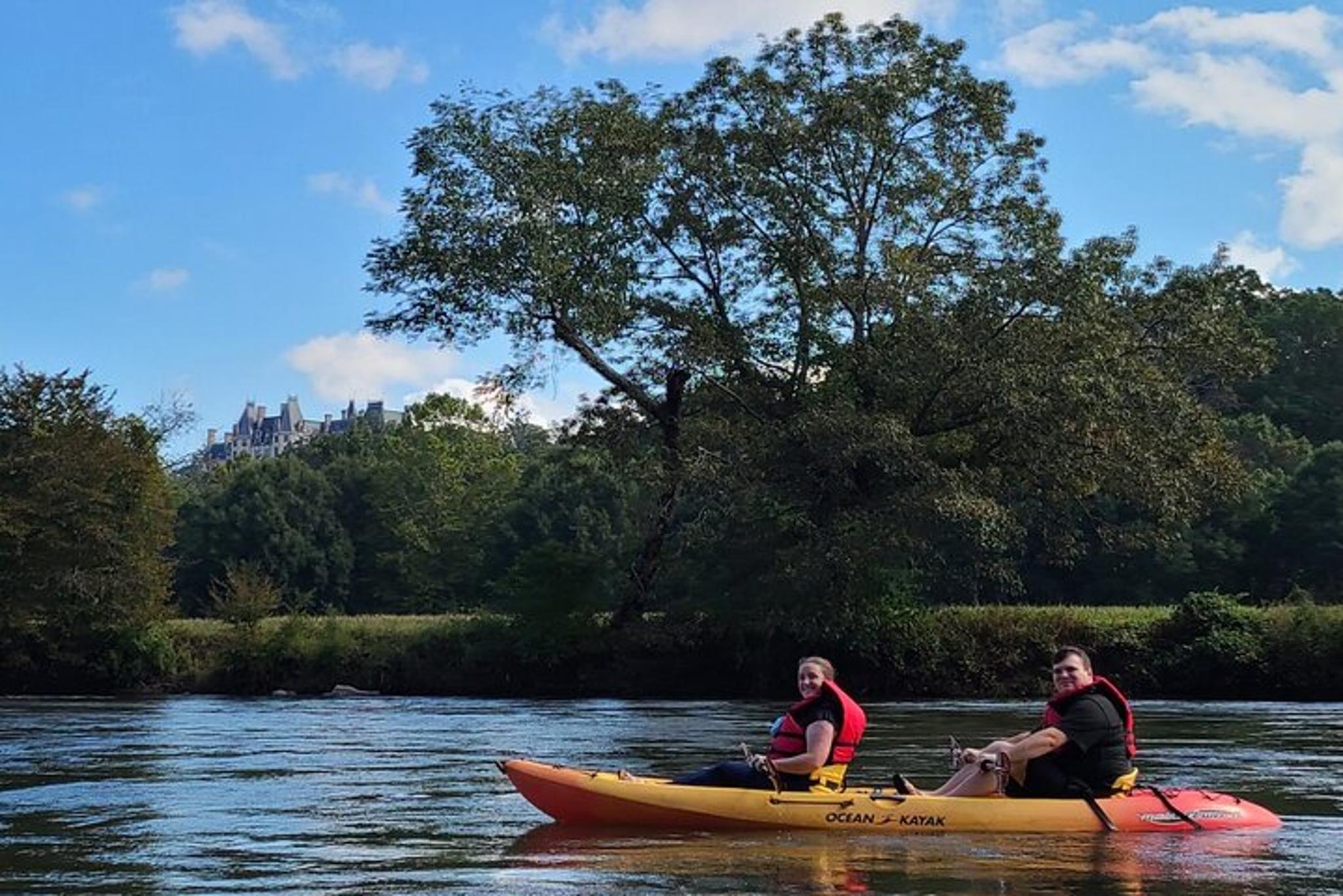 Asheville Kayak Tour on French Broad River - Image 4