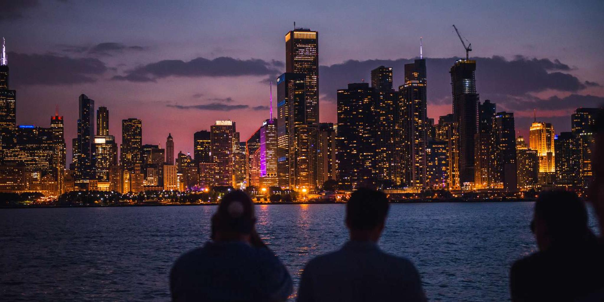 Chicago Nighttime River and Lake Cruise - Image 5