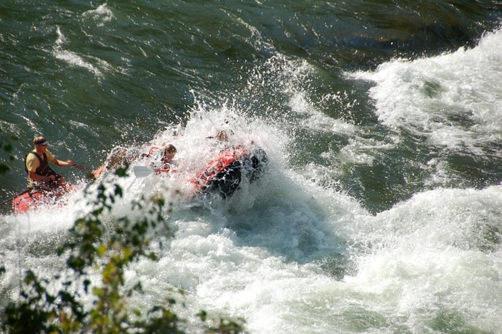Jackson Hole Whitewater Rafting Small Boat - Image 3