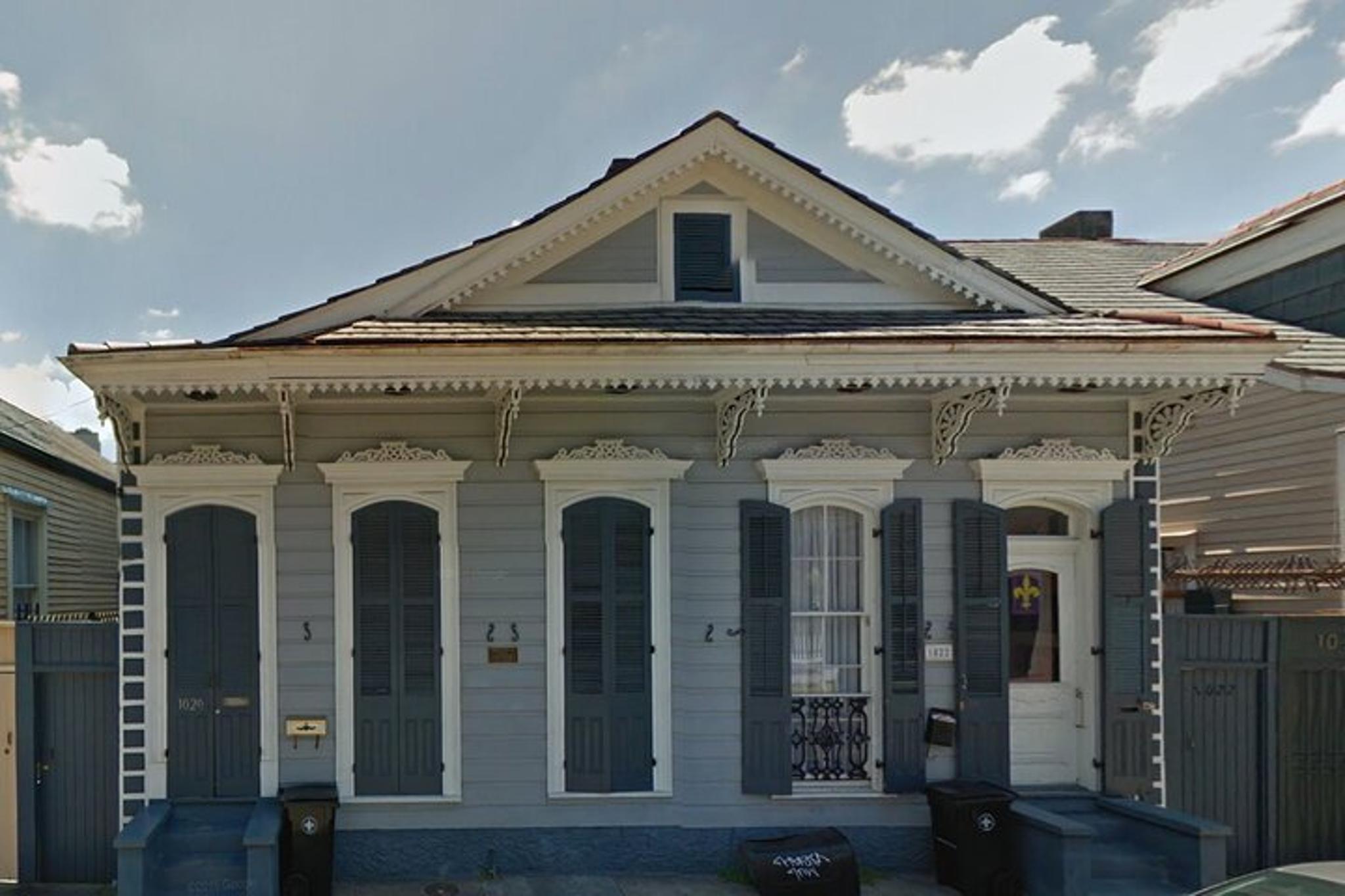 New Orleans Voodoo Walking Tour with High Priestess - Image 5