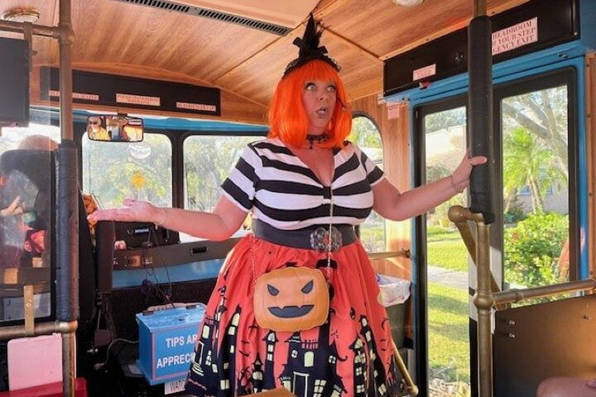 Sarasota Halloween Trolley Tour - Image 2