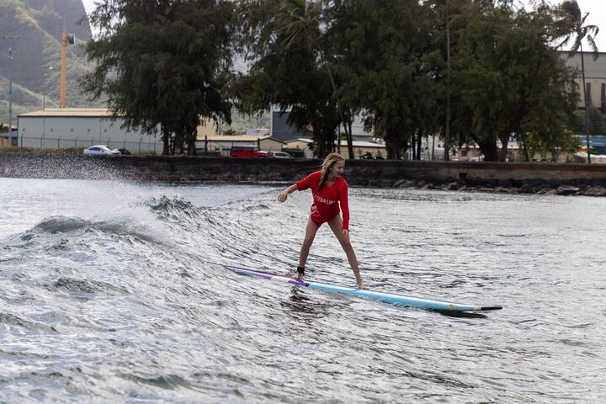 Kalapaki Beach Group Surf Lesson - Image 4