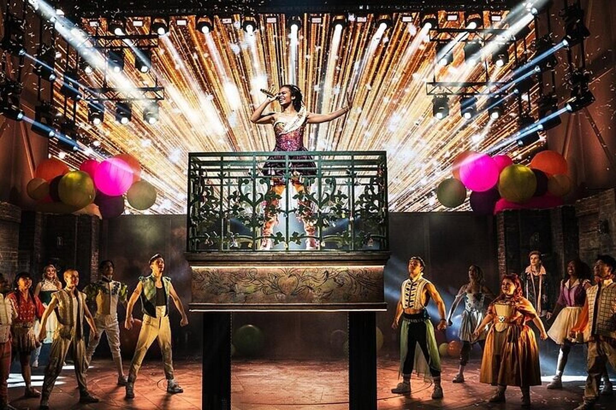 New York Broadway Show Experience with Lunch - Image 2