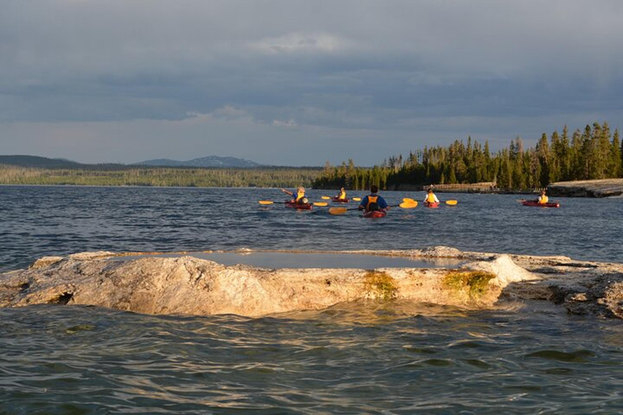 Yellowstone Lake Sunset Kayaking Tour - Image 2