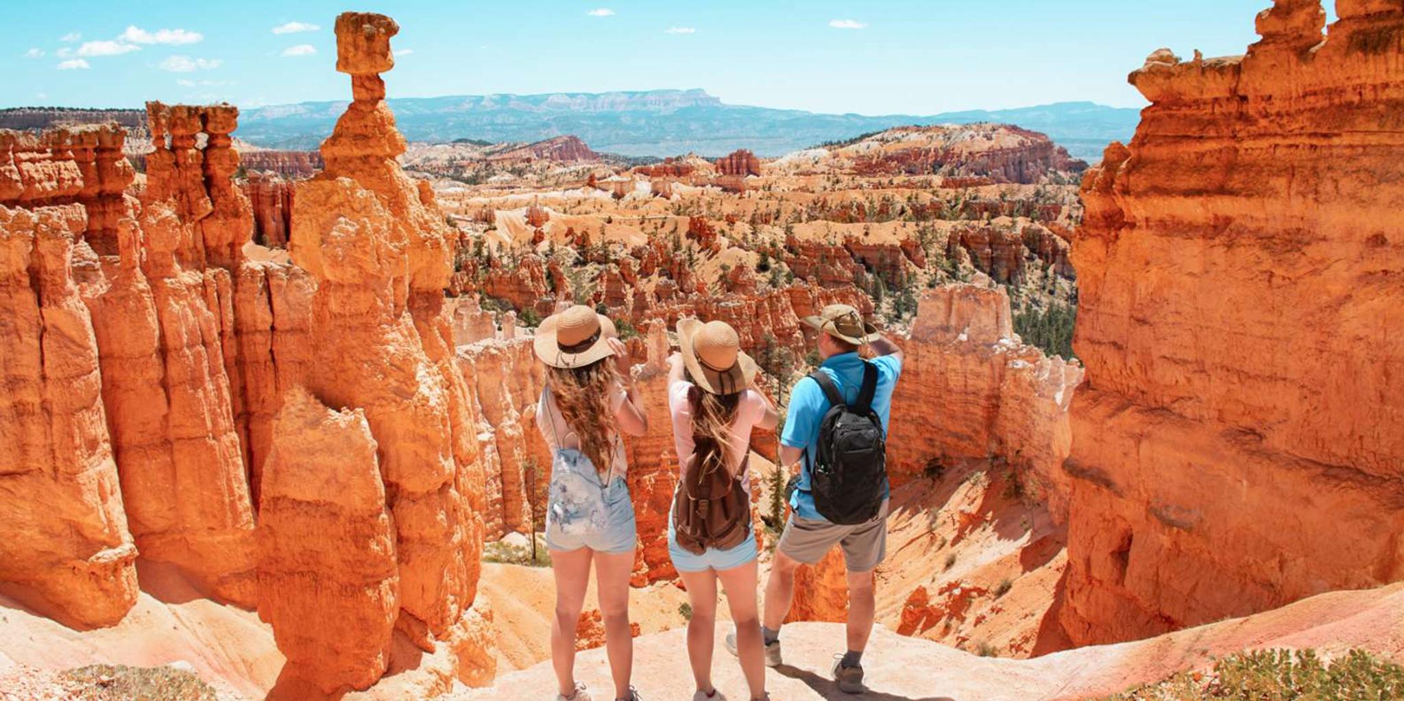 Las Vegas Bryce Canyon and Zion Park Tour with Lunch - Image 1