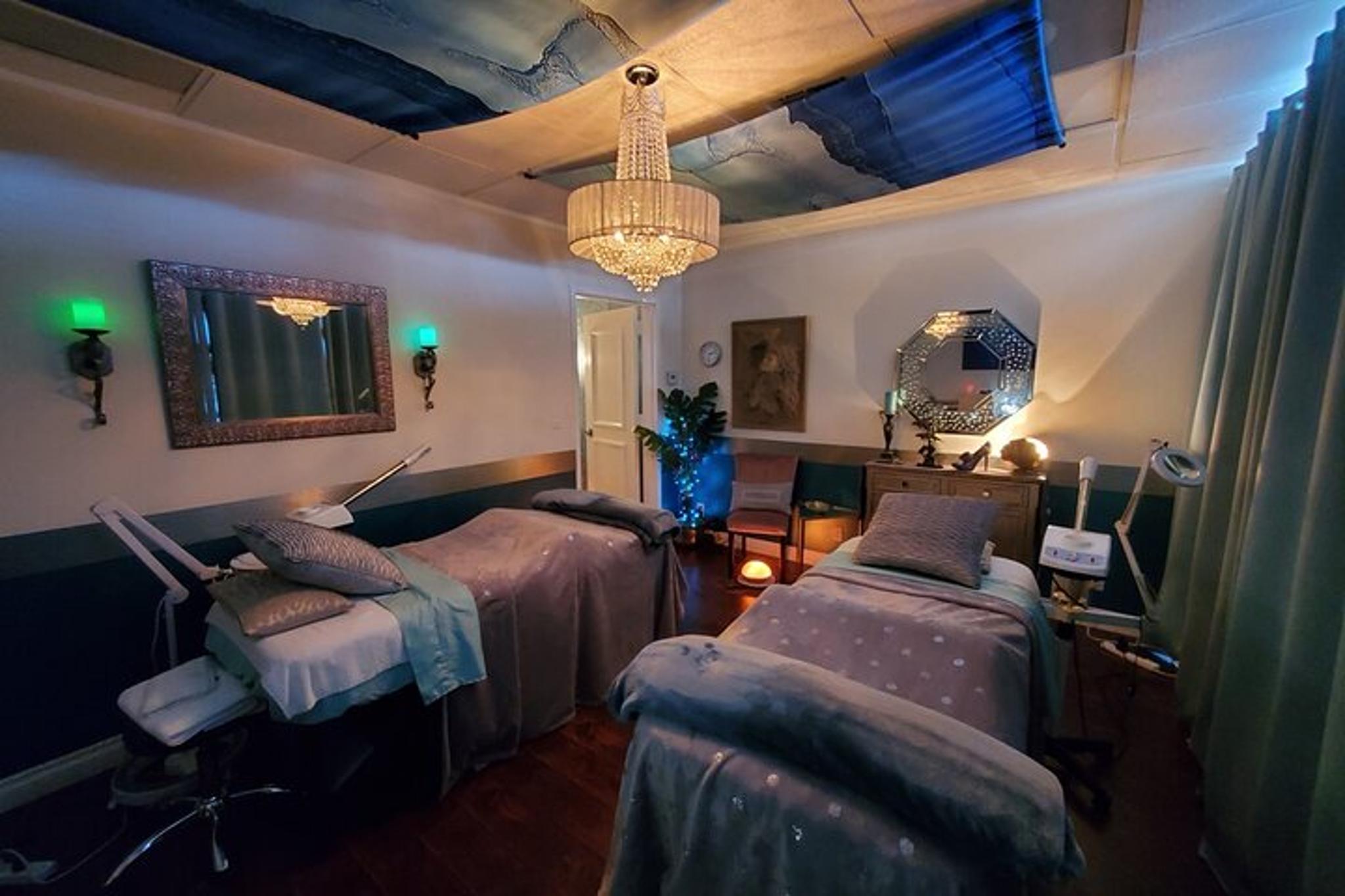 Newport Beach Couples Spa Package with Wine - Image 3