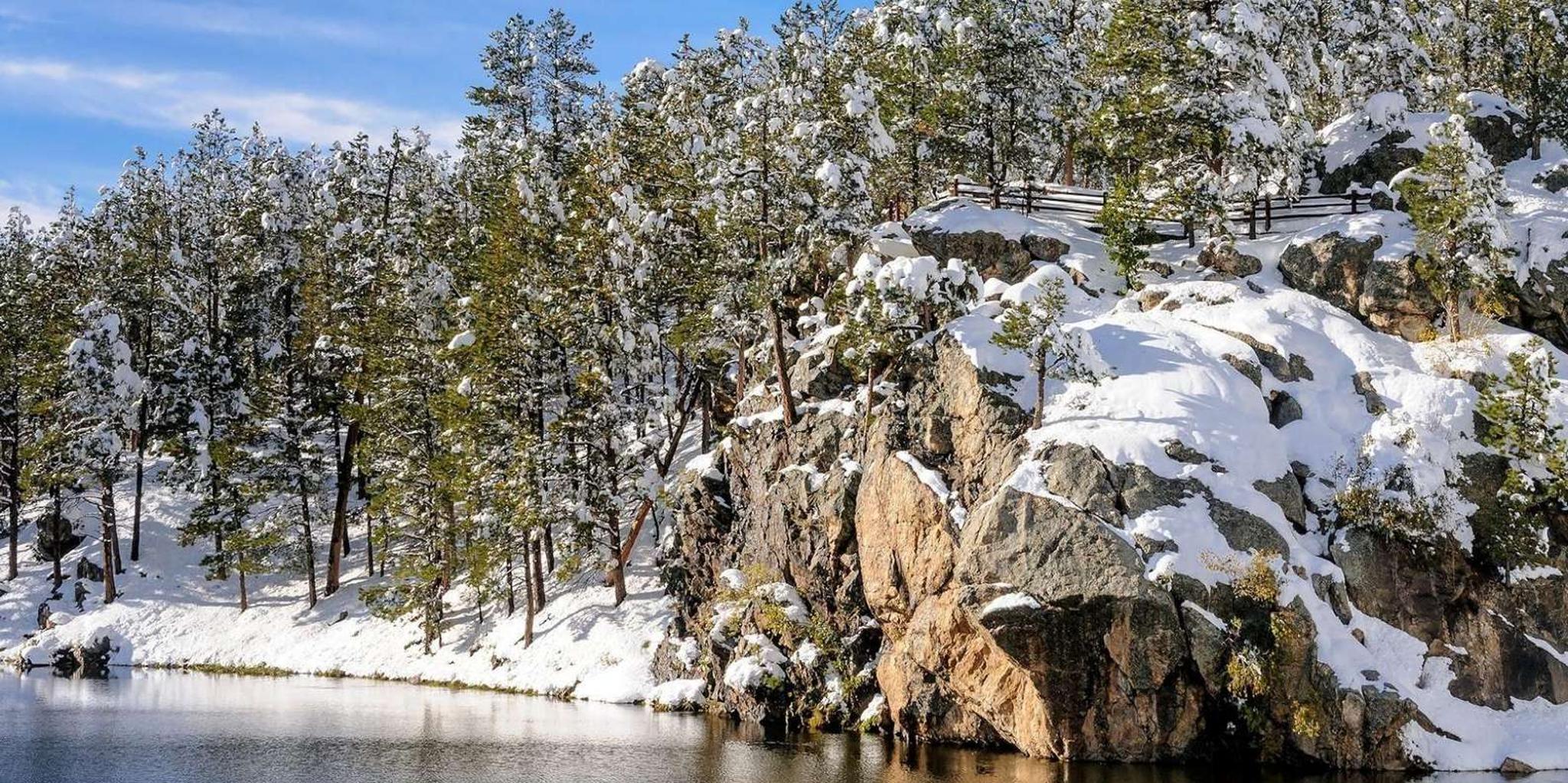 Rapid City Mount Rushmore Winter Tour - Image 2