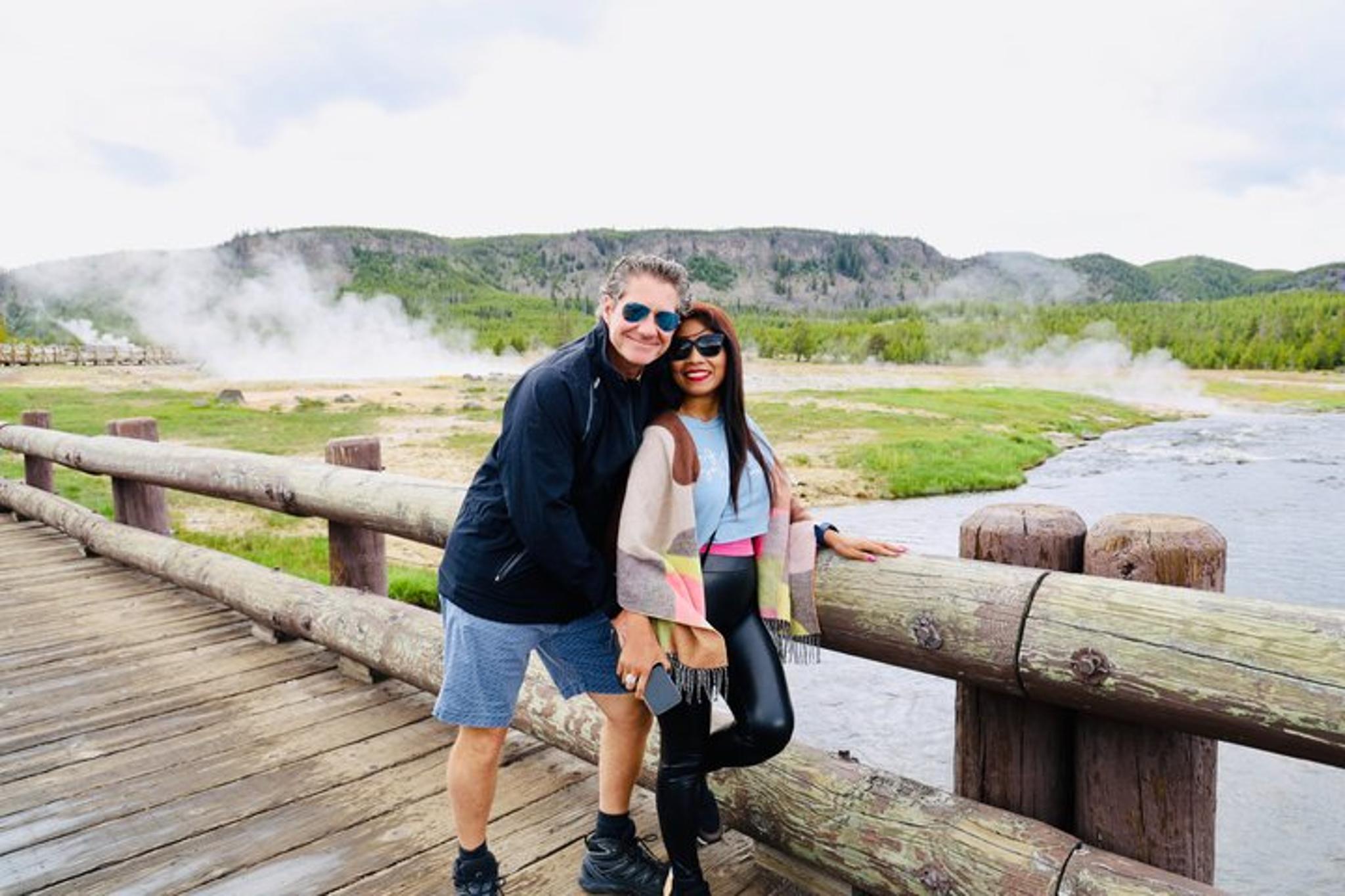 Yellowstone & Grand Teton Small Group Tour 5-Day - Image 1