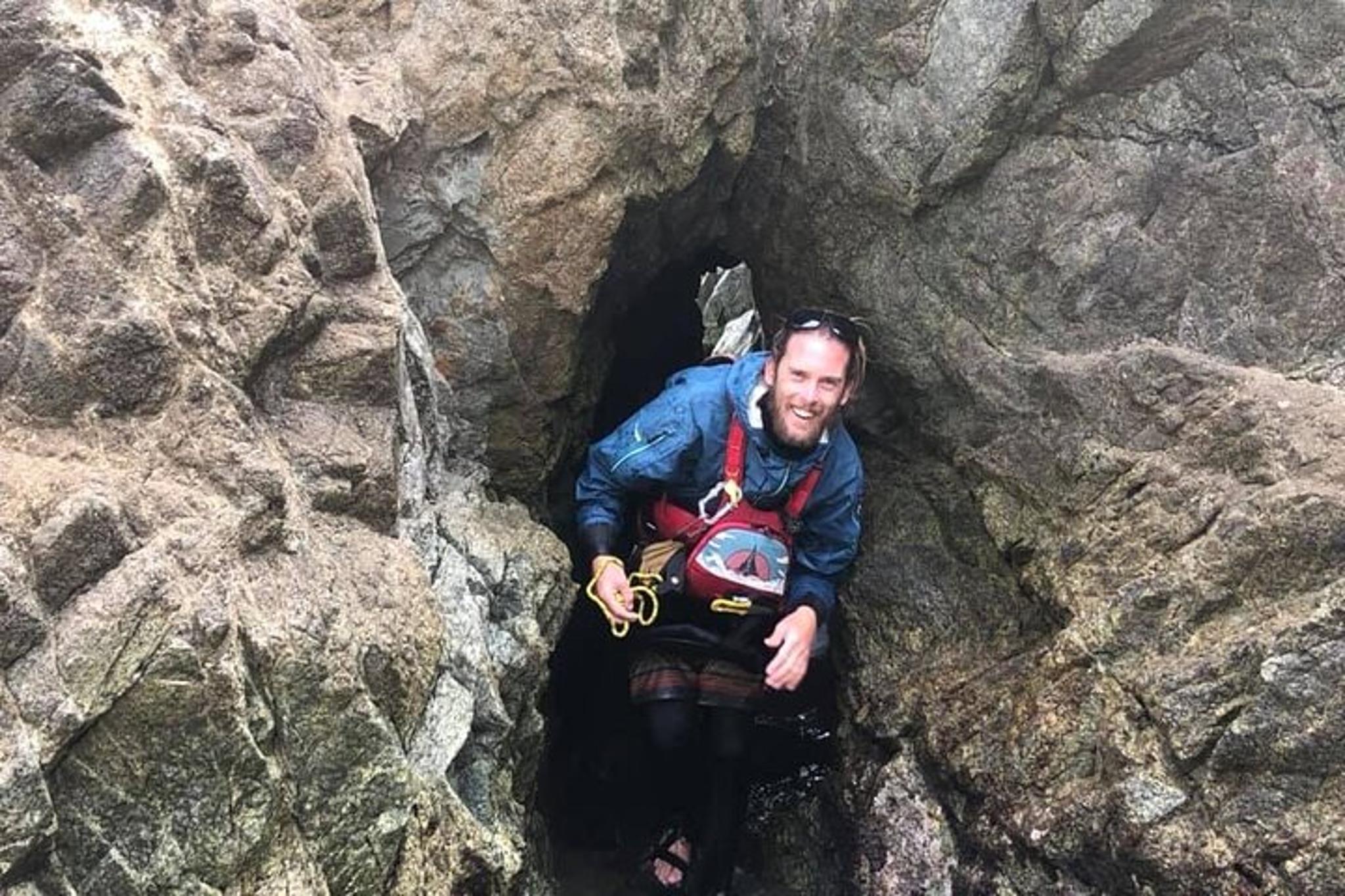 Tomales Bay Midweek Kayak Tour - Image 4