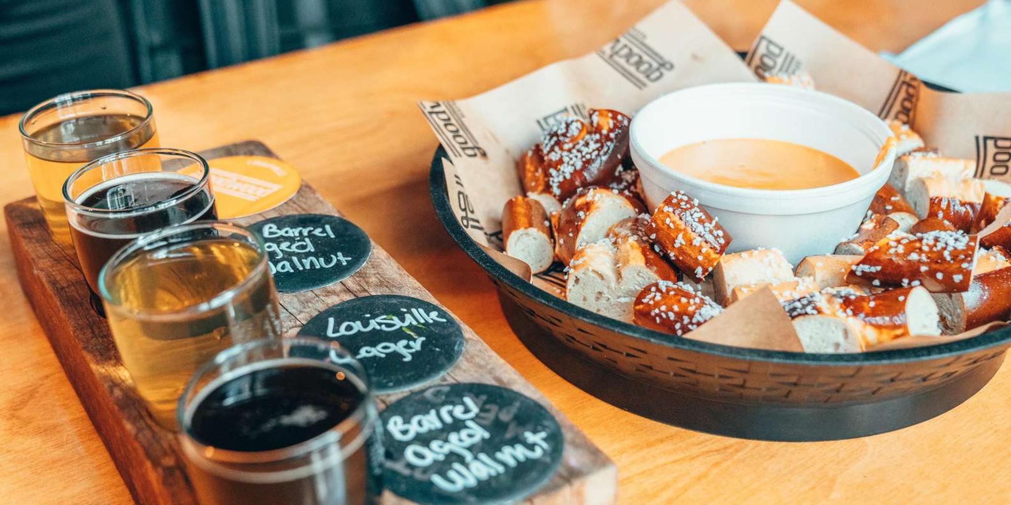 Louisville Food and History Walking Tour in NuLu