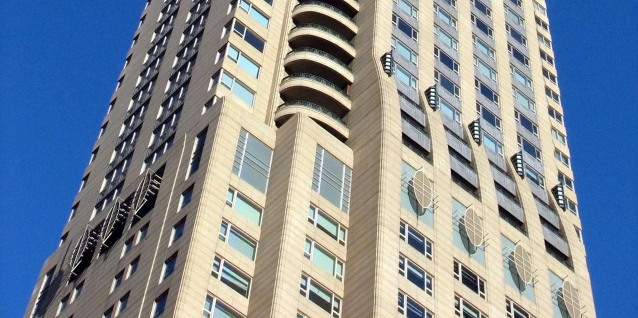 Chicago Architectural Tour - Image 4