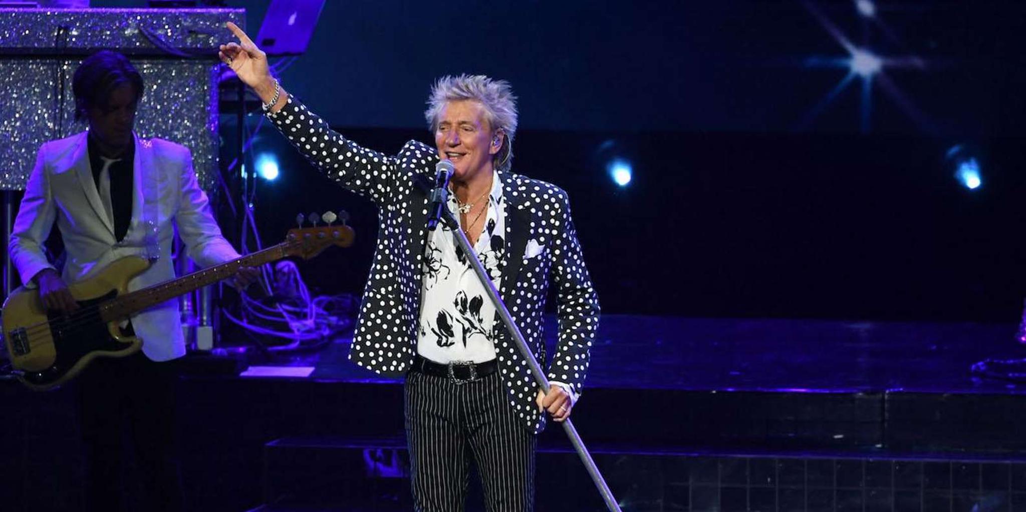 Las Vegas Rod Stewart Concert at the Colosseum 1.5 hr - Image 5