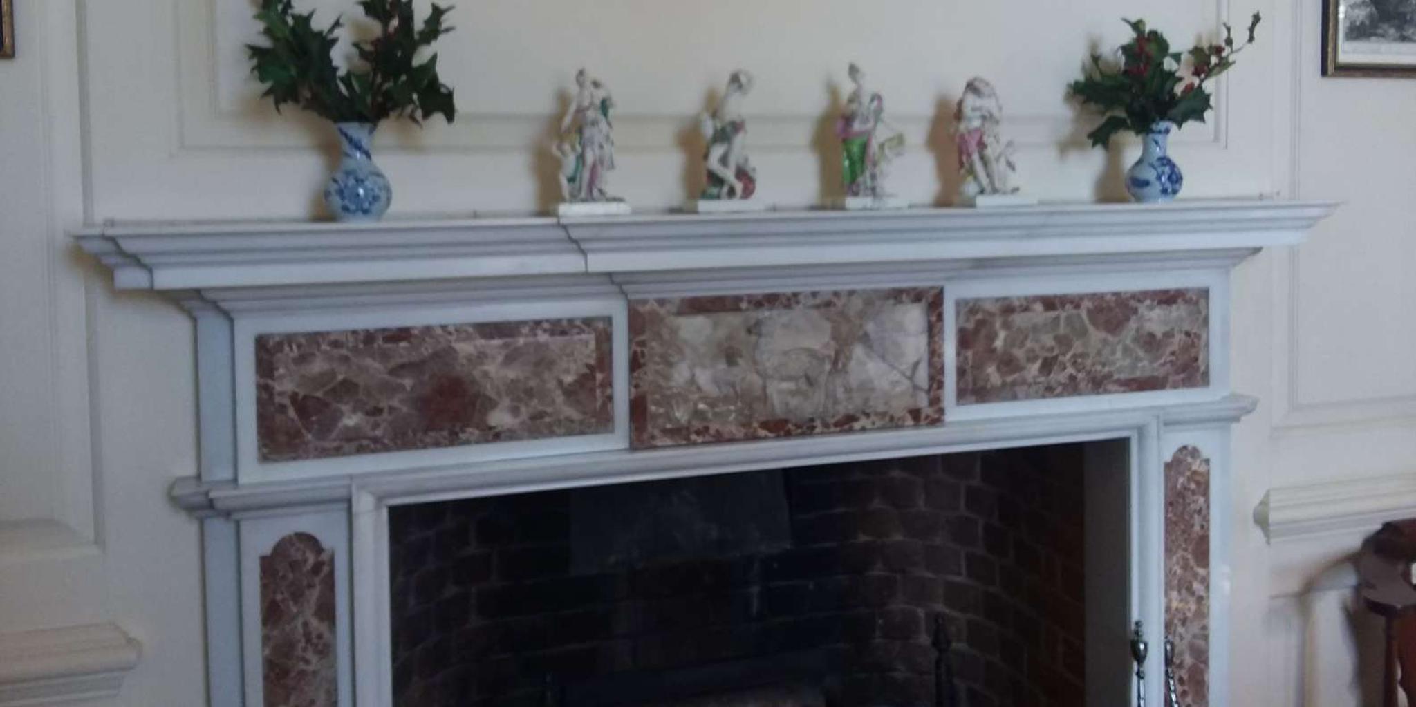 Williamsburg Christmas Walking Tour - Image 2